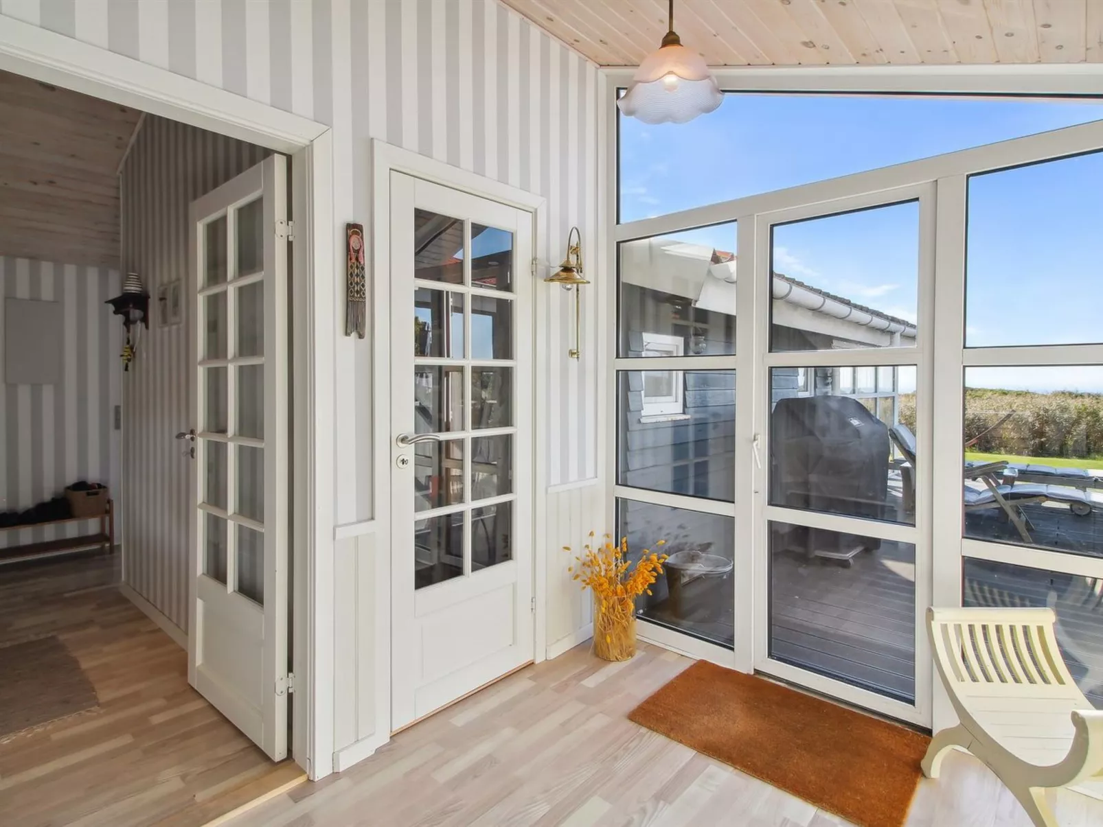 "Hening" - 50m from the sea-Dedans