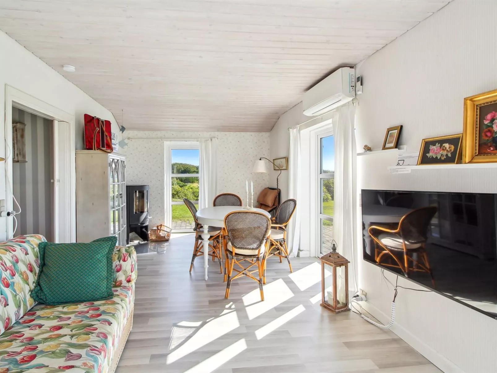 "Hening" - 50m from the sea-Dehors