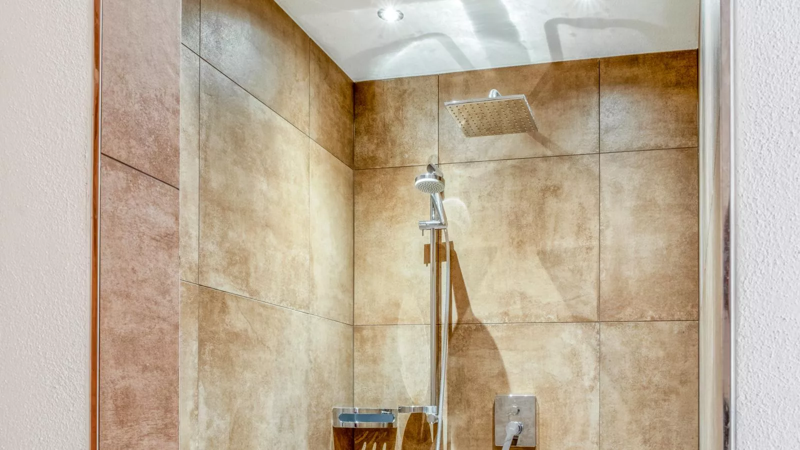Hamberg-Bathroom