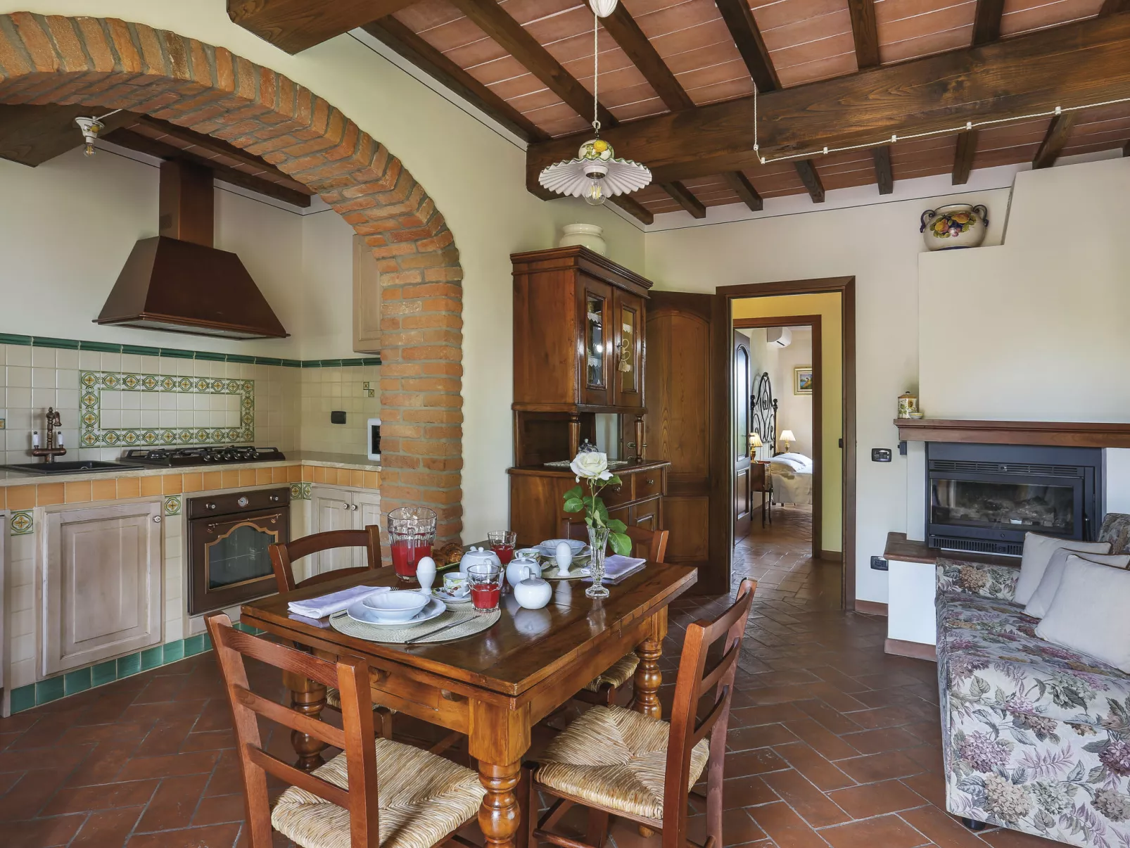 Villa I Cipressi-Inside