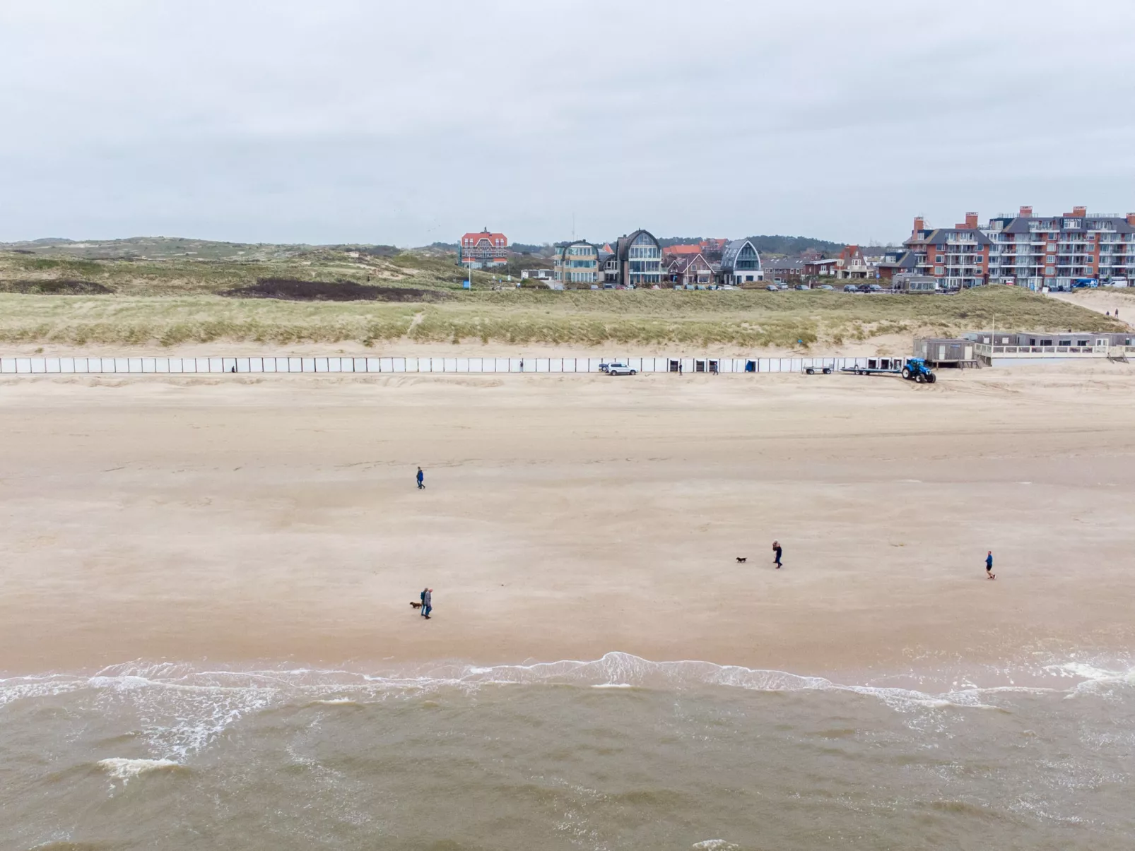 De Zeeparel-Outside