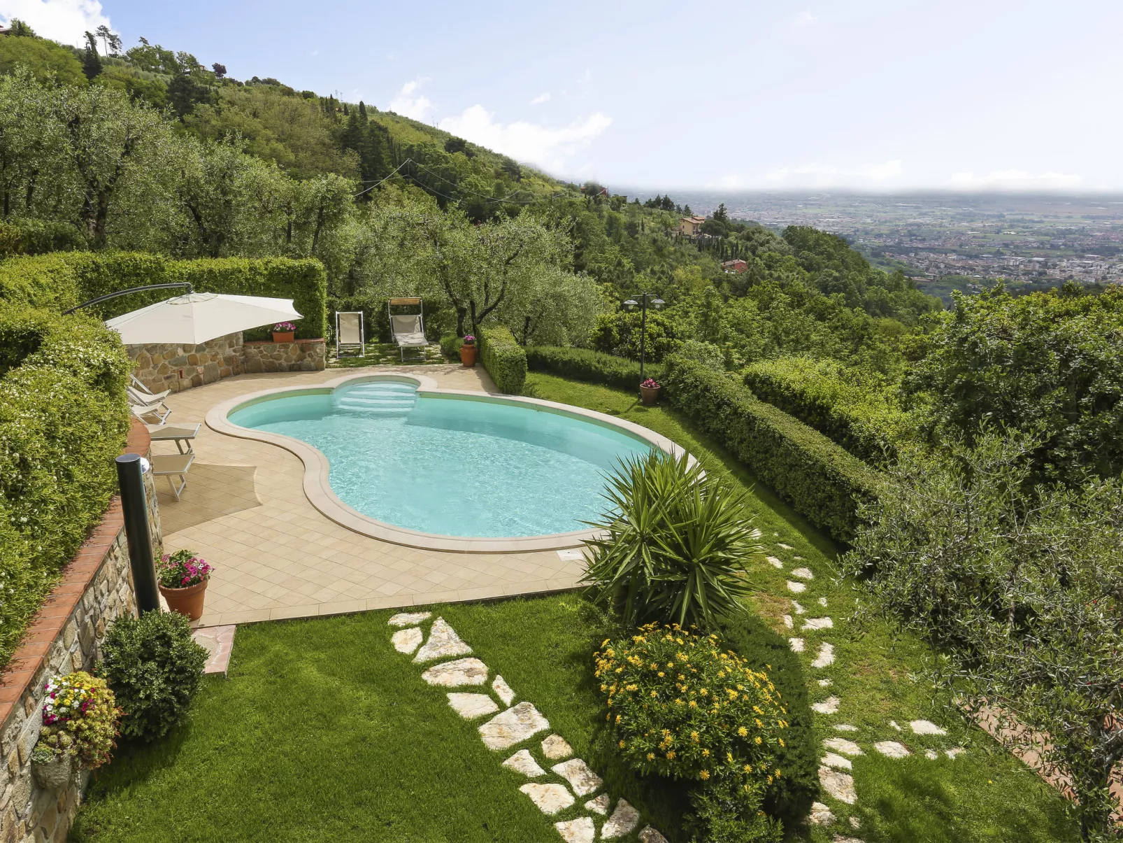 Villa I Cipressi-Outside