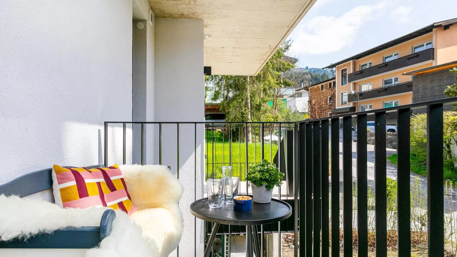 Lukasfeld 9 Top Erika-Terrace balcony