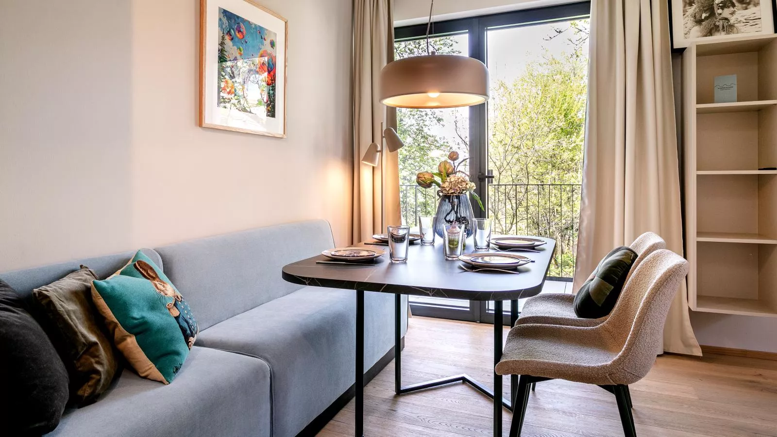 Lukasfeld 9 Top Franz-Dining room