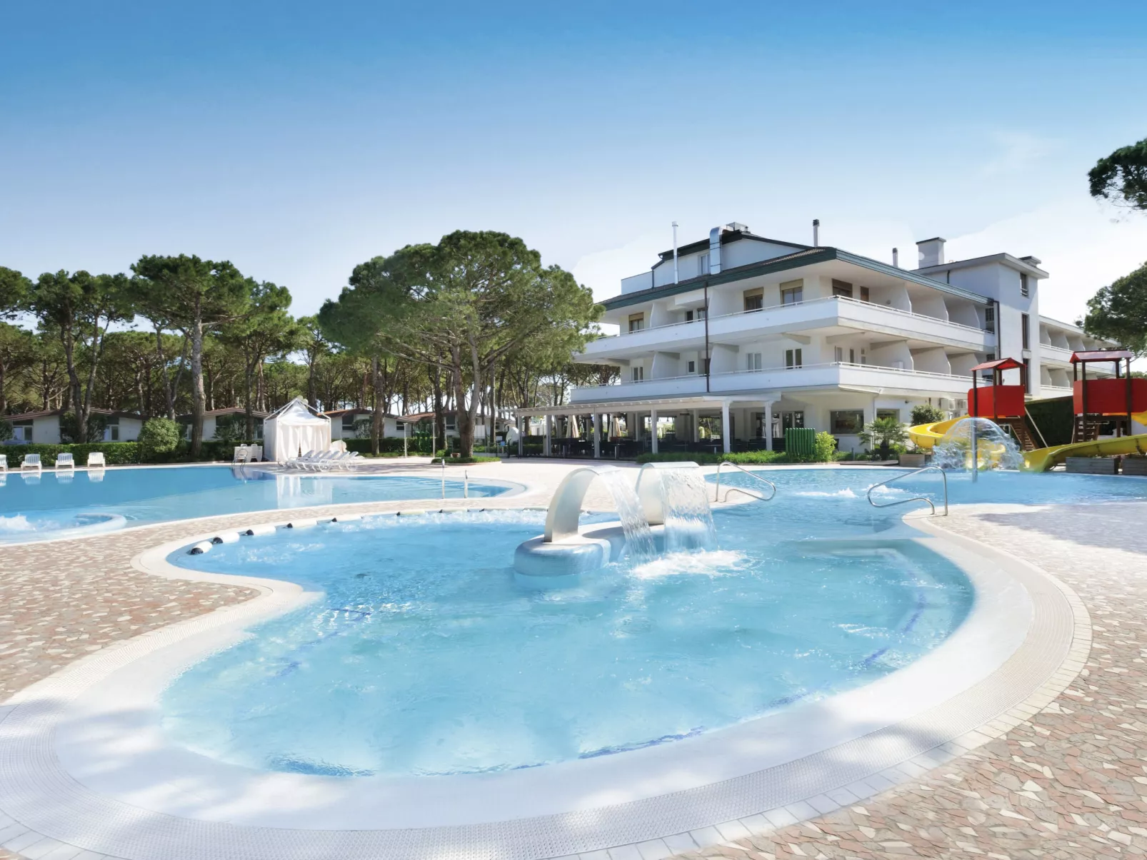 Residence Village-Outside