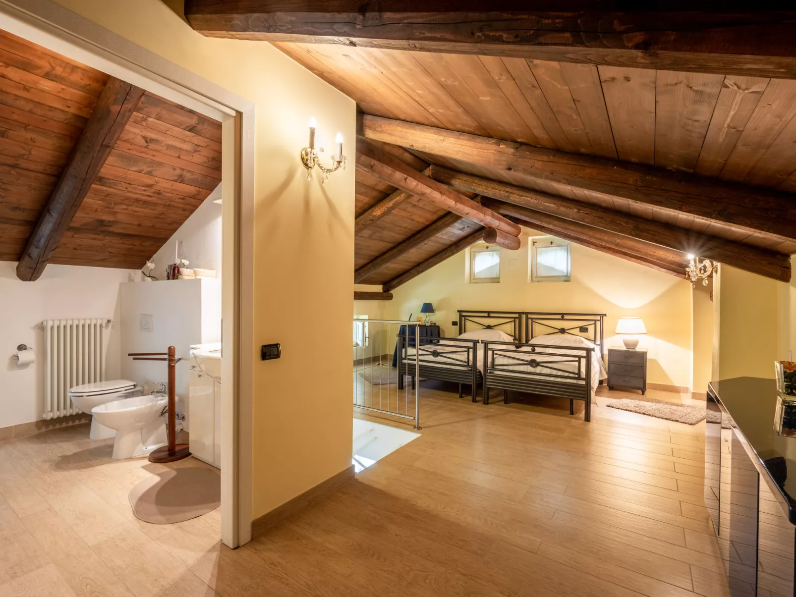 Villa Carlotta-Inside