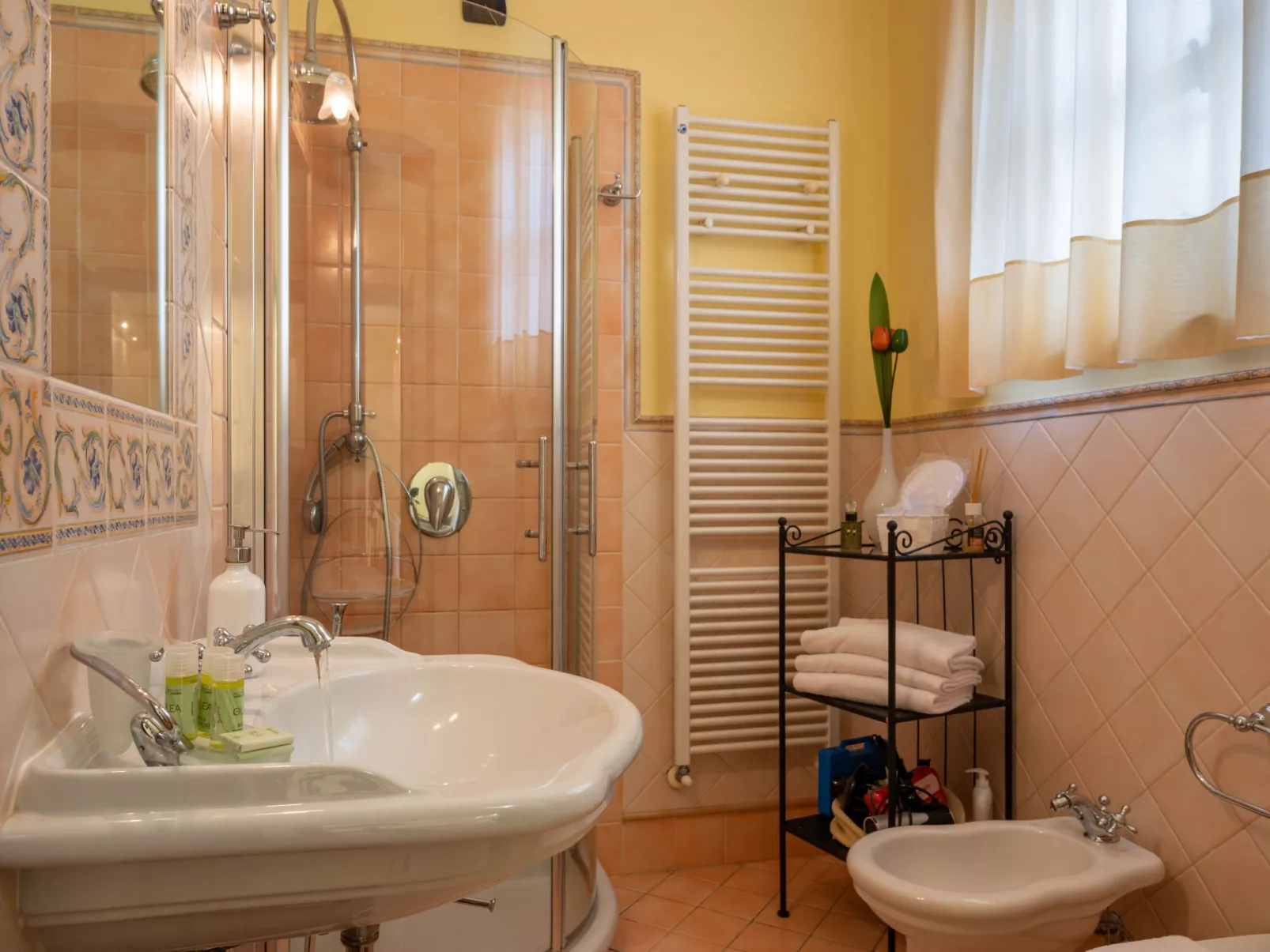 Villa Carlotta-Inside