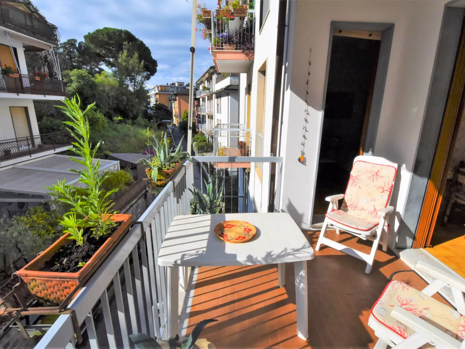 Park Apartment-Outside