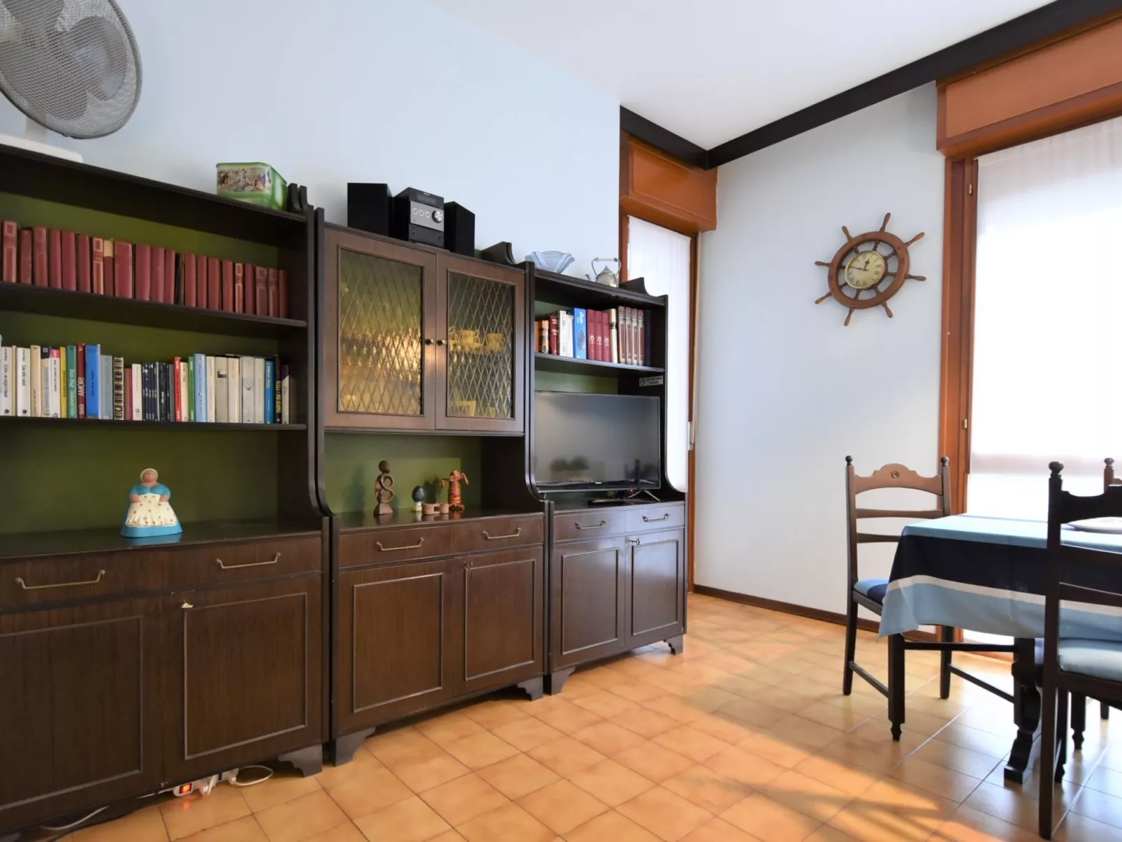 Park Apartment-Inside