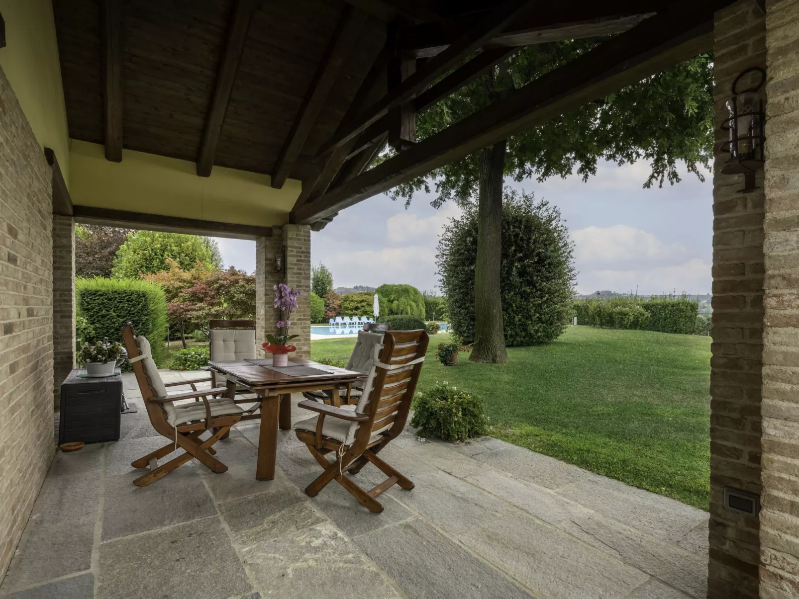 Villa Carlotta-Outside