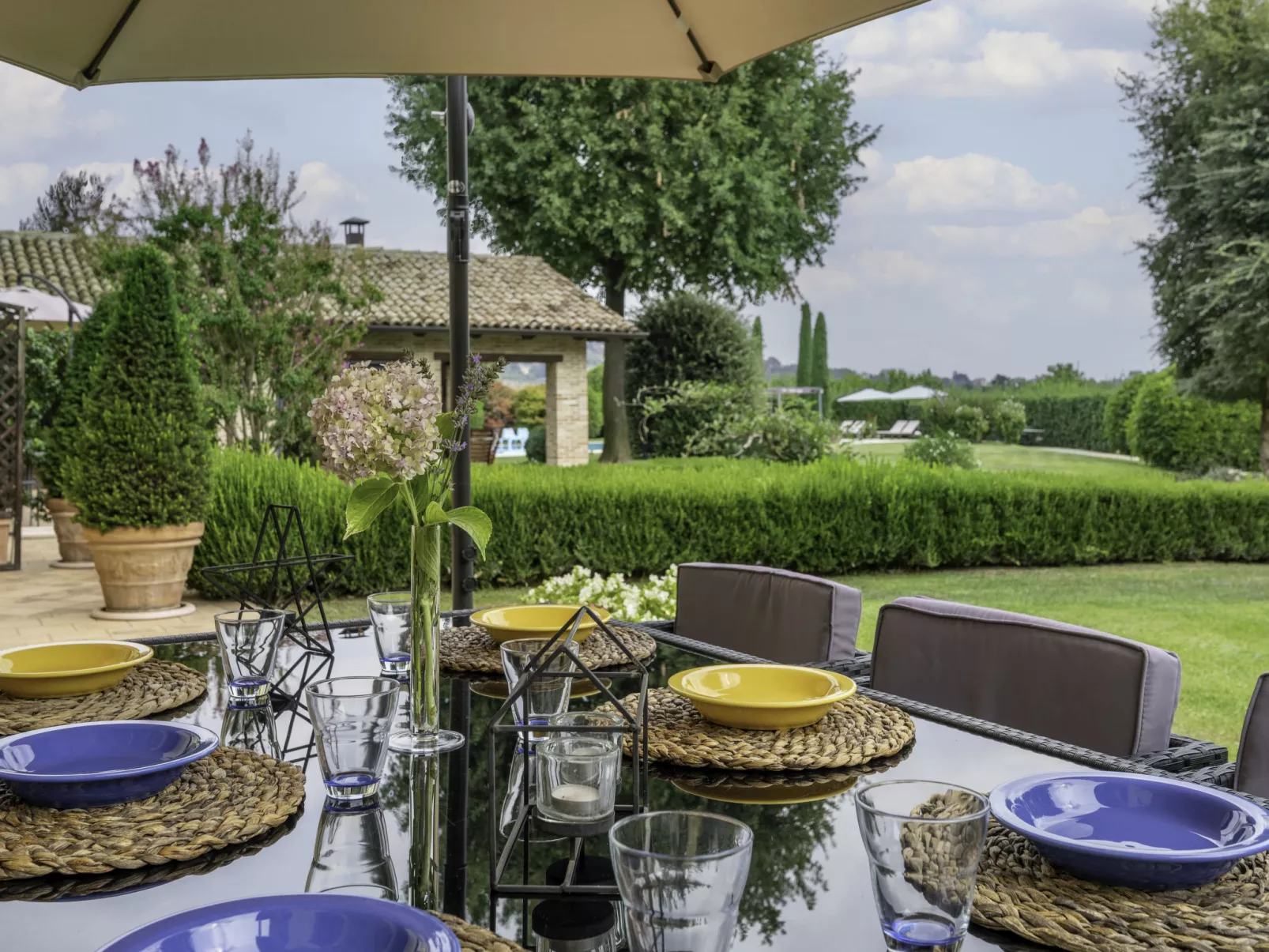Villa Carlotta-Outside
