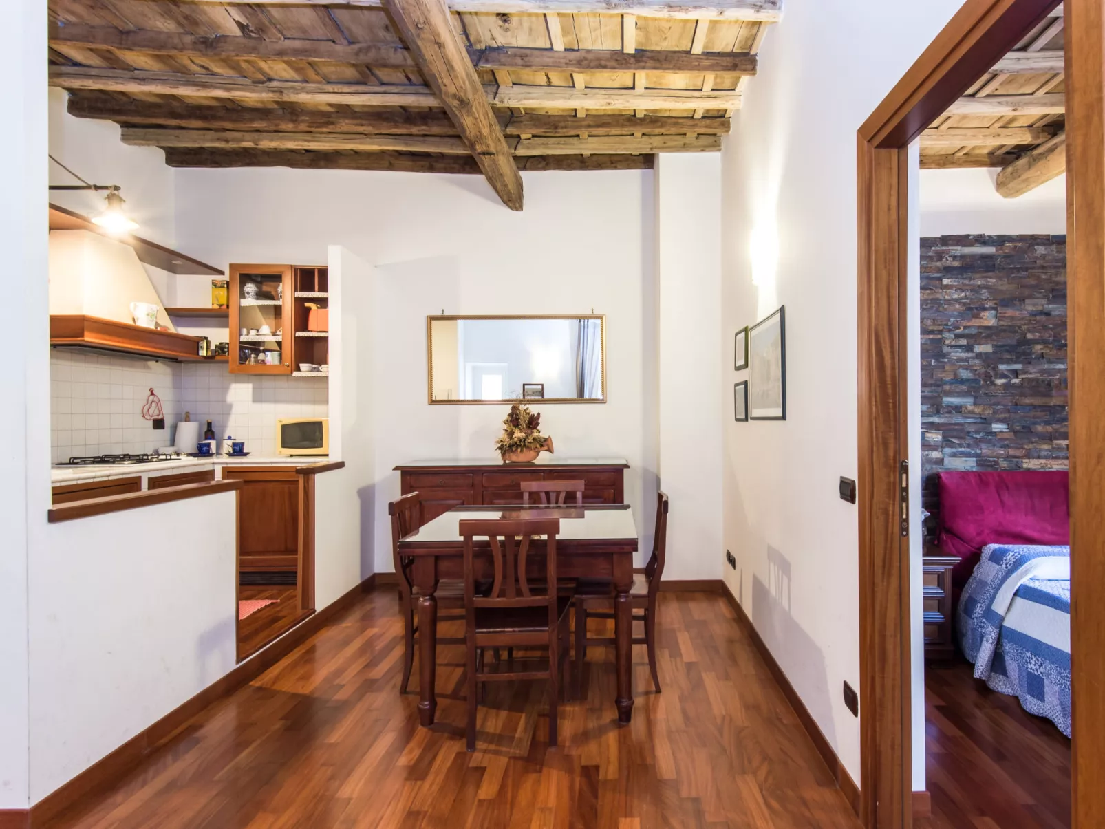 Domus Fori-Inside