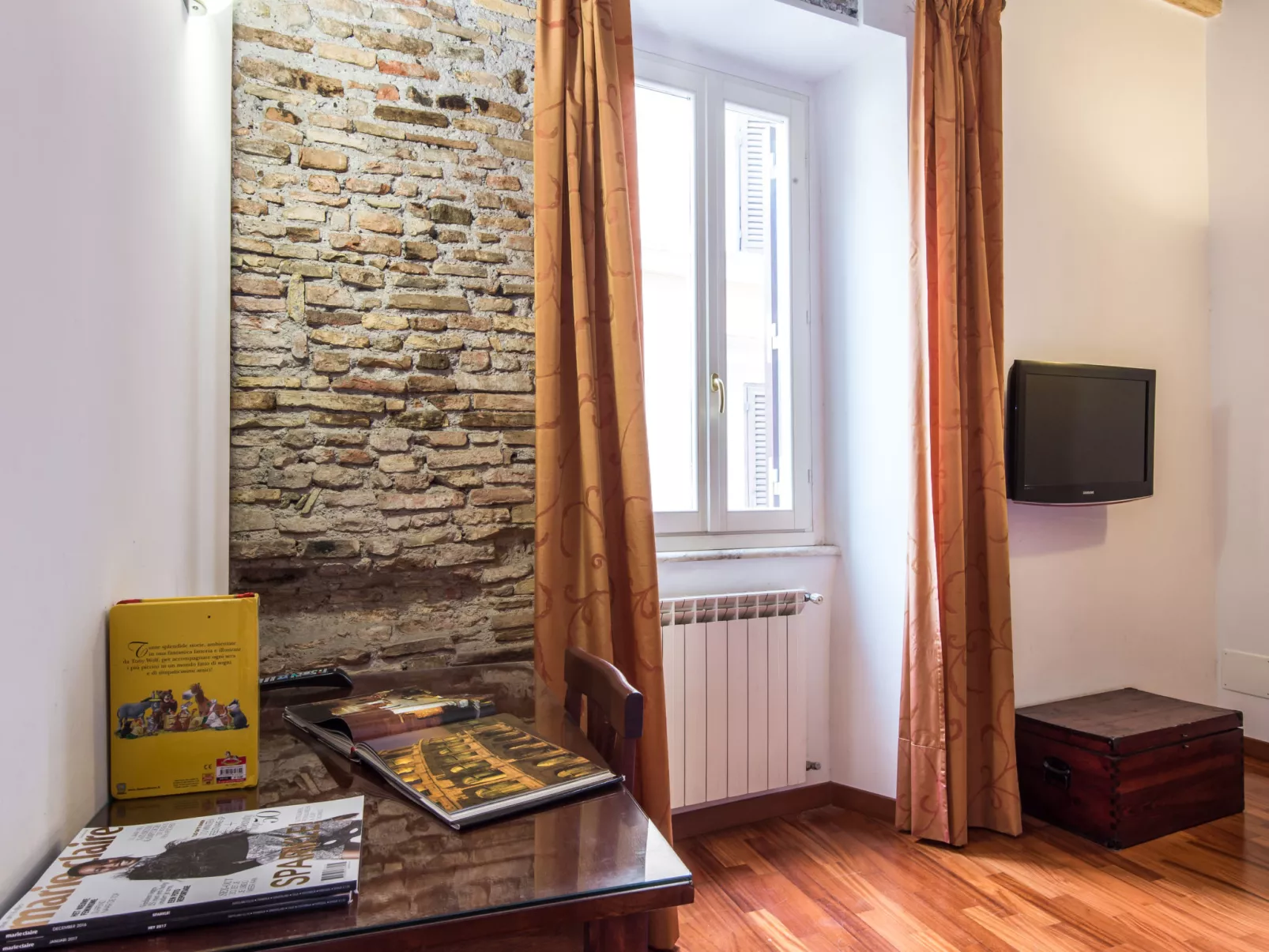 Domus Fori-Inside
