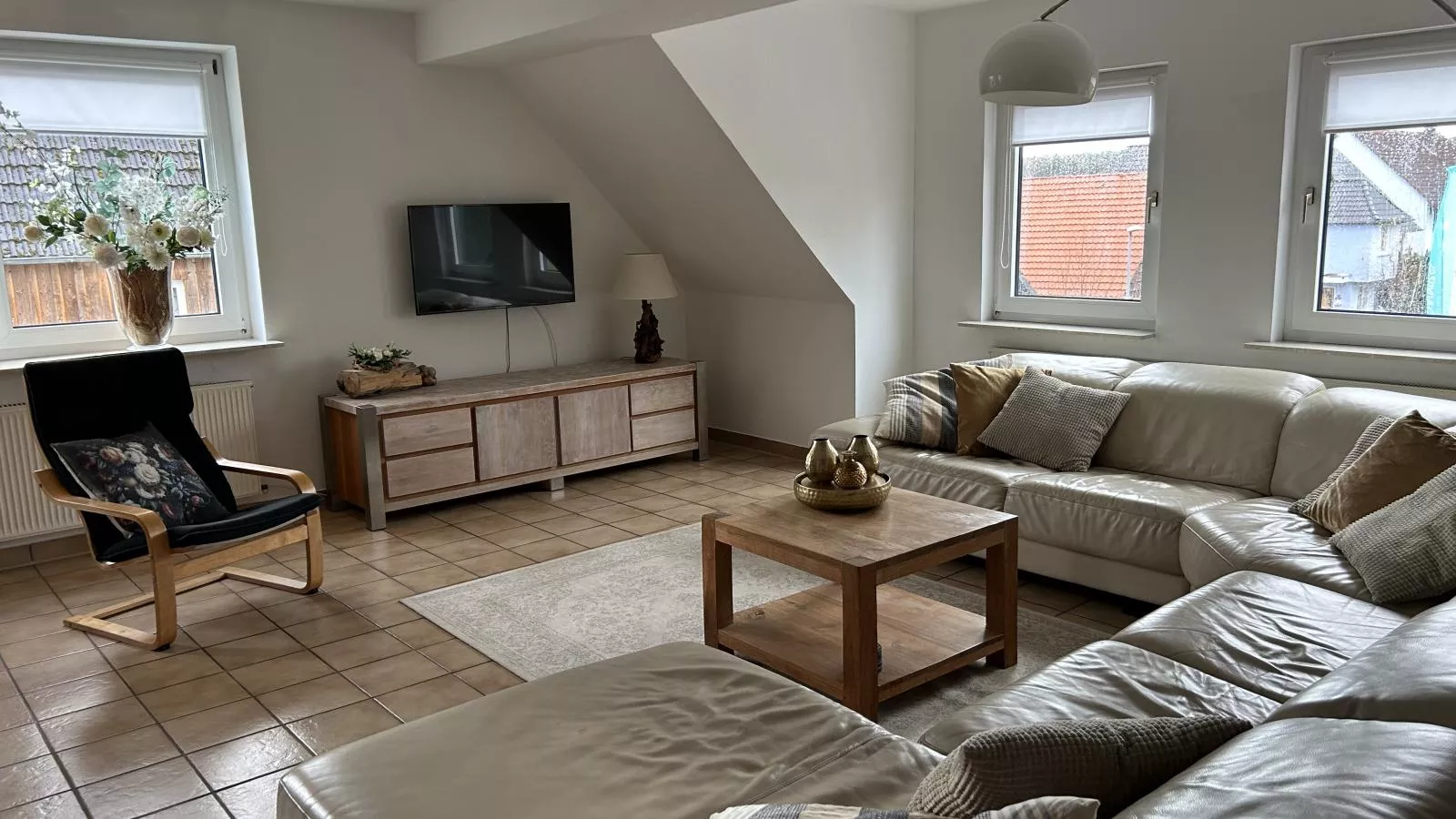 Grutsk-Living room