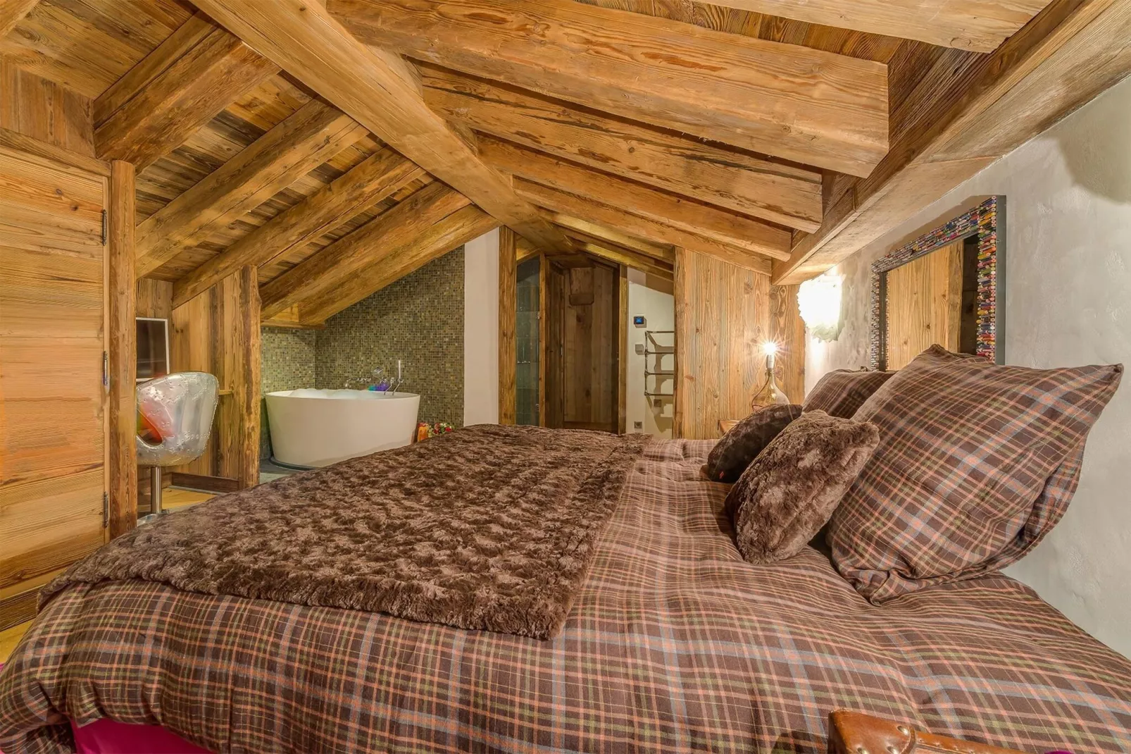 Chalet Denali-Bedroom