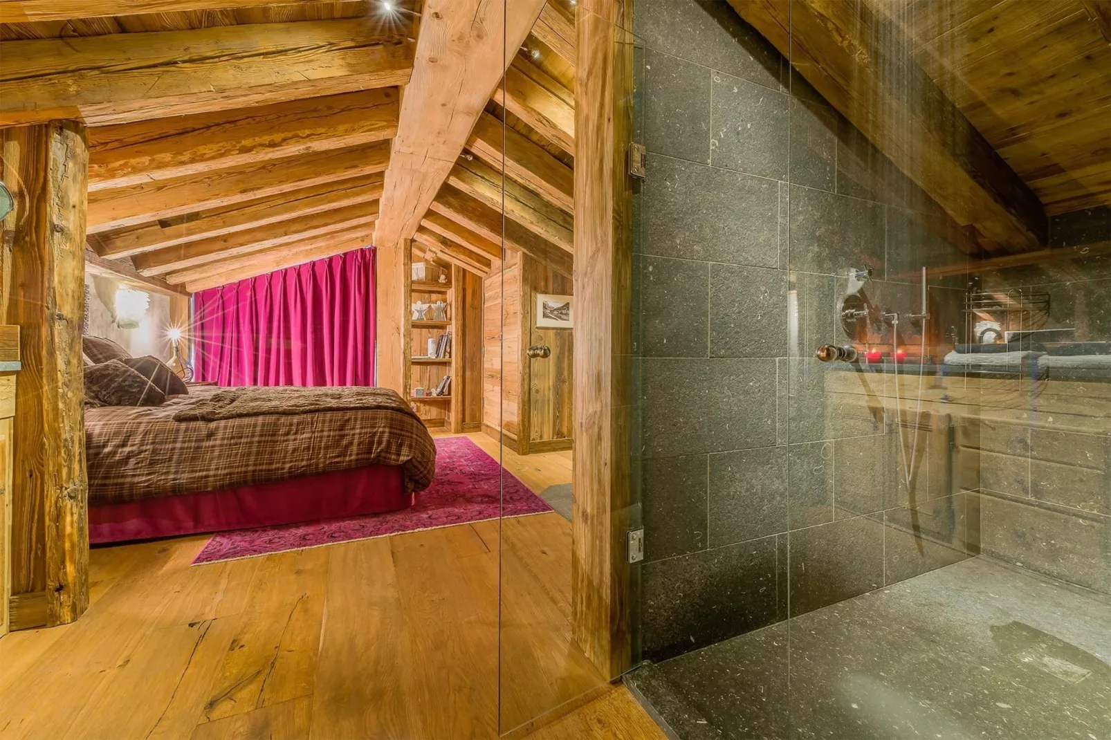 Chalet Denali-Bedroom