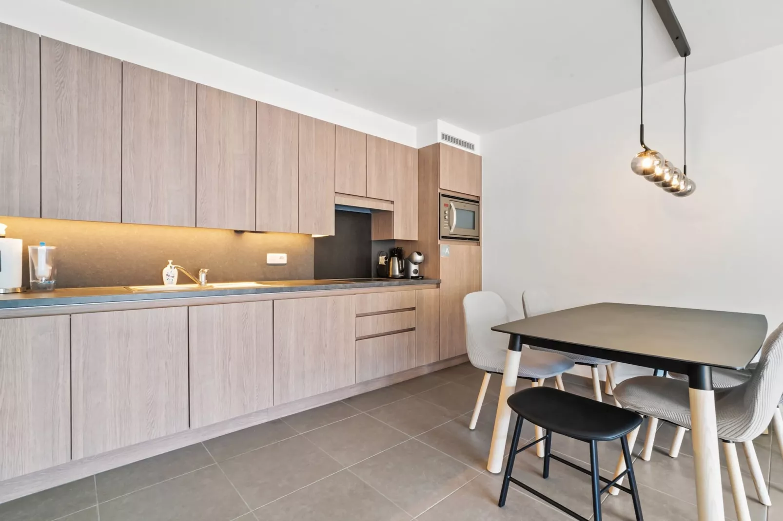 Iris 04.02-Kitchen