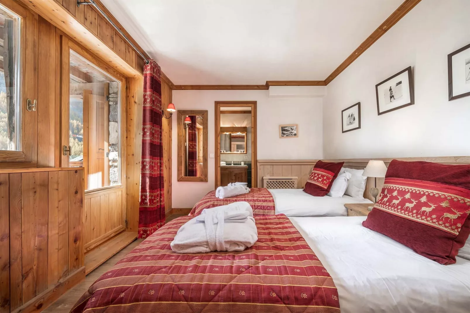 Chalet La Grande Sassière-Bedroom