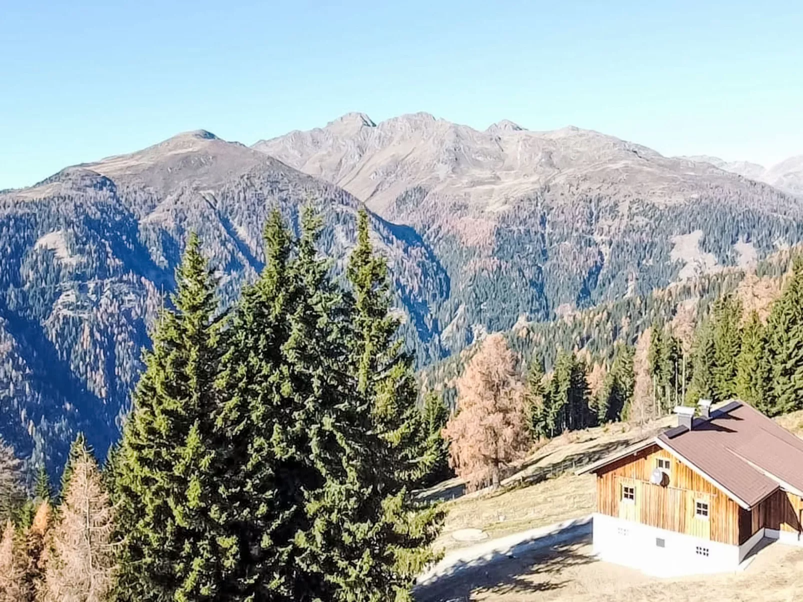 Heregger Hütte-Outside