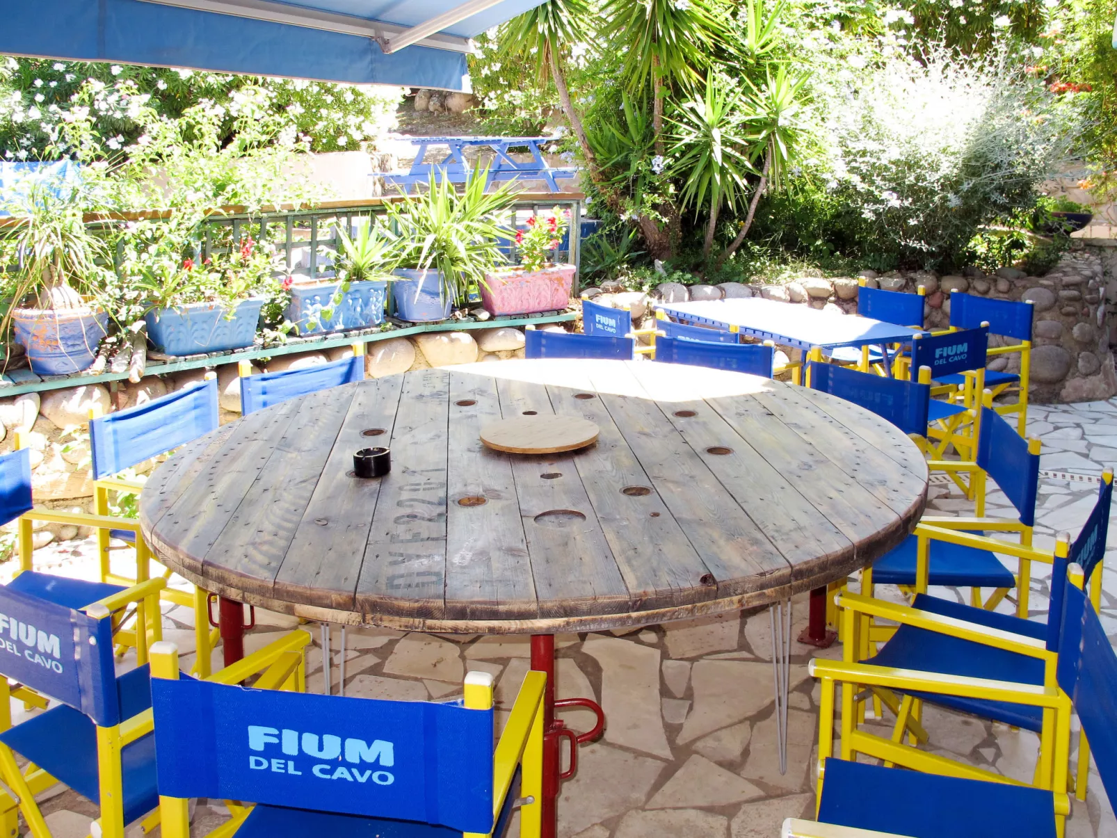 Fium del Cavu-Outside