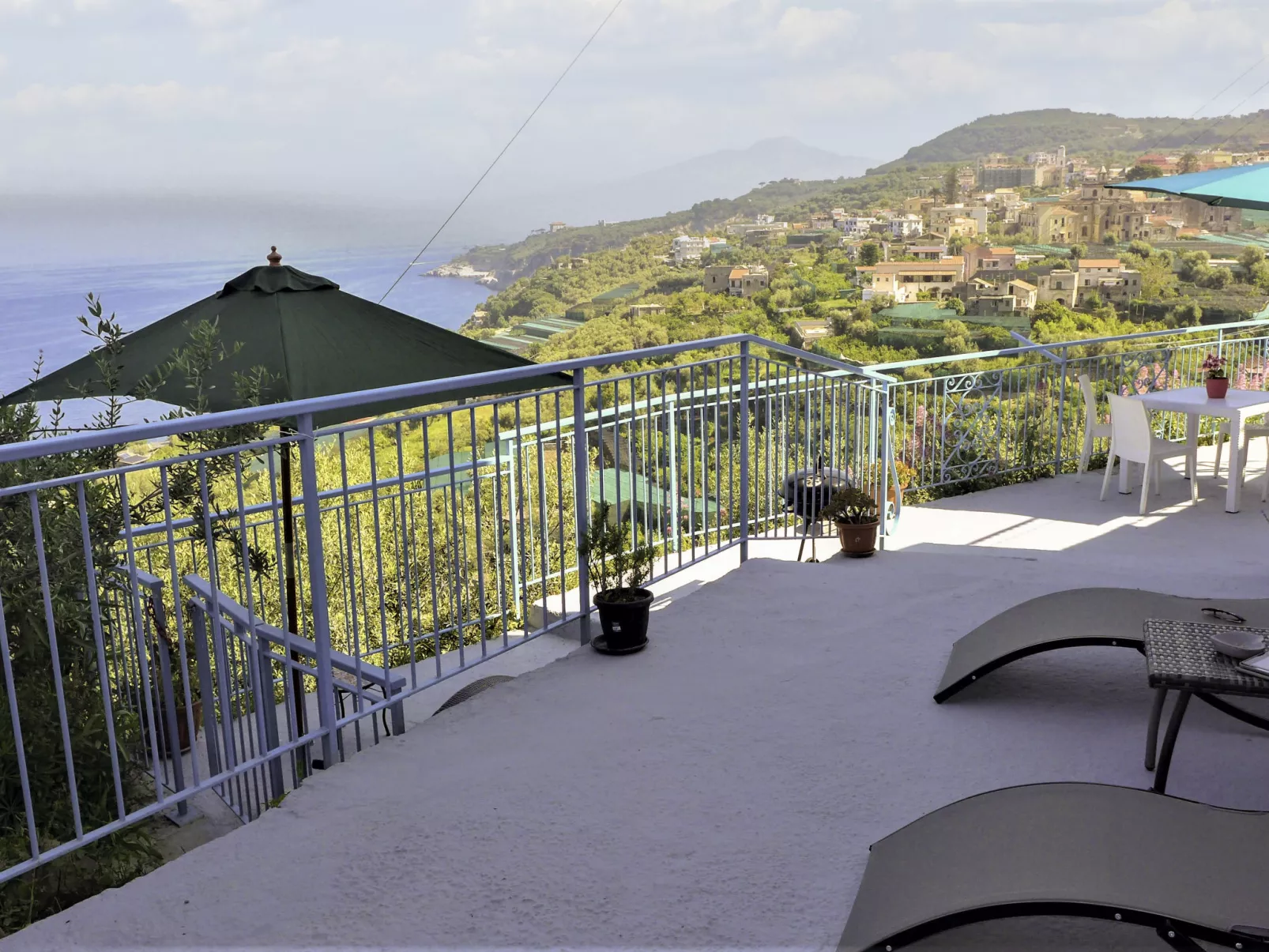 Blue Paradise - Sea View Apartment-Outside