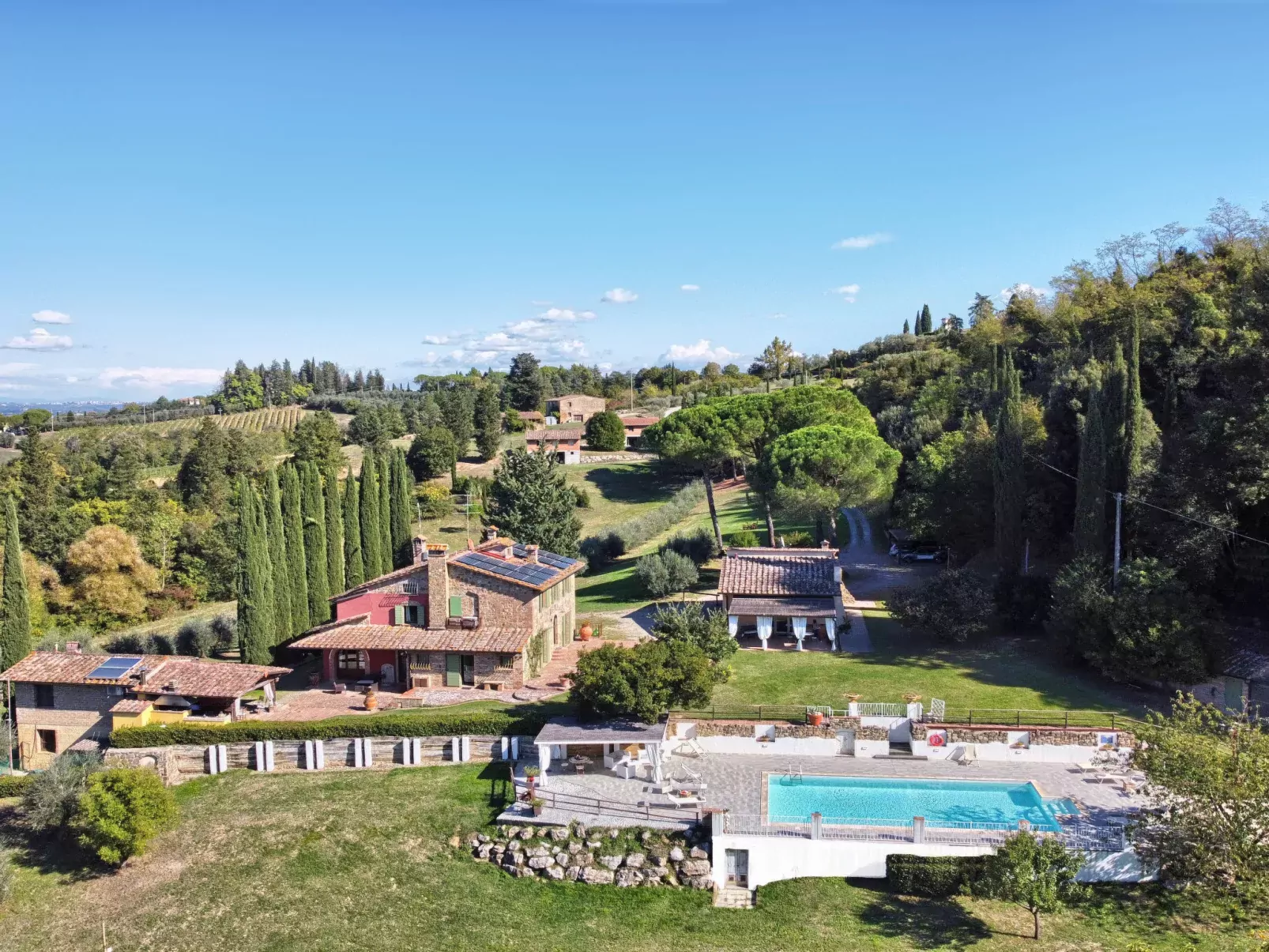 Fonte di Pillo-Outside
