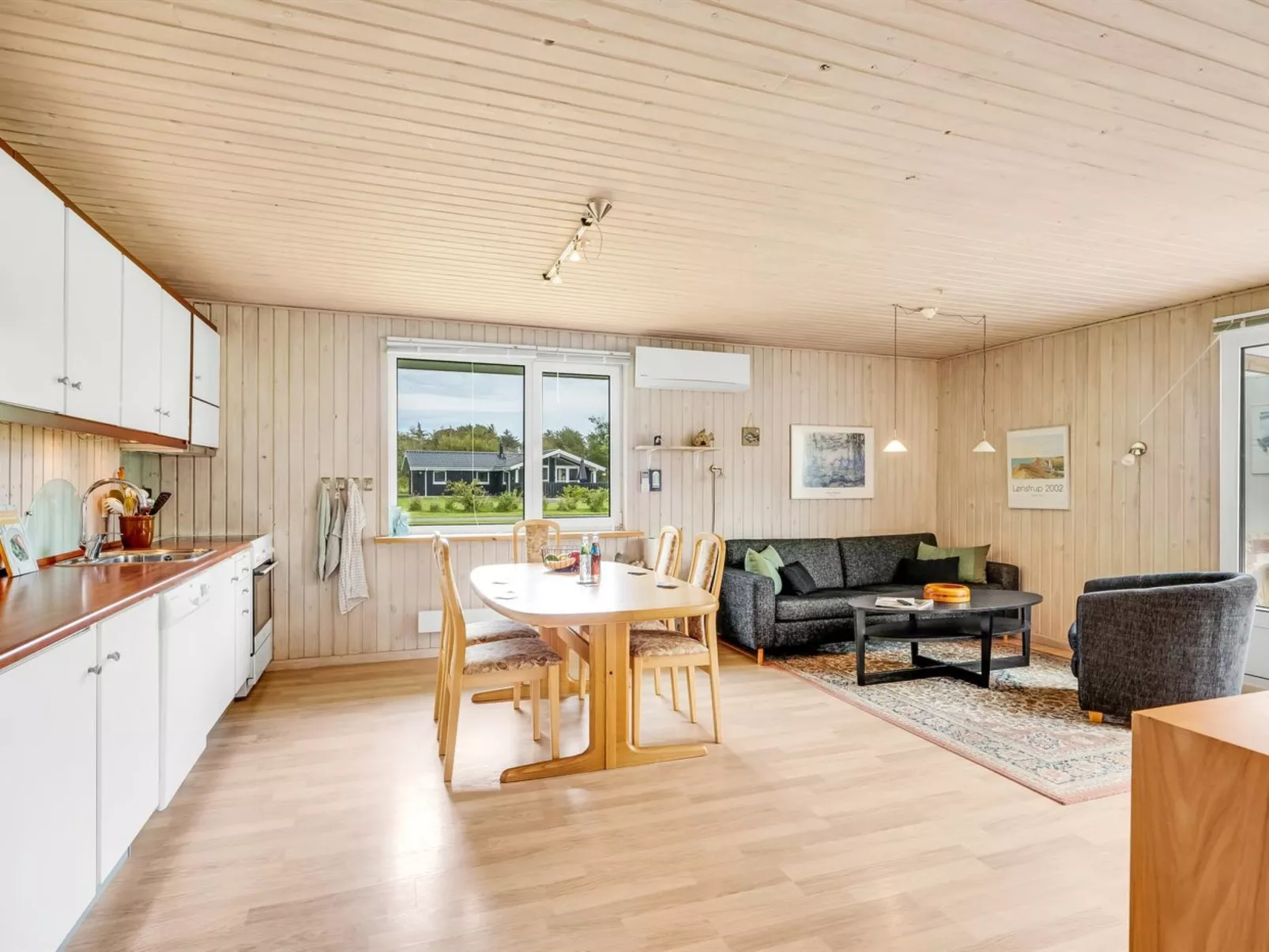 "Gisella" - 900m from the sea-Inside