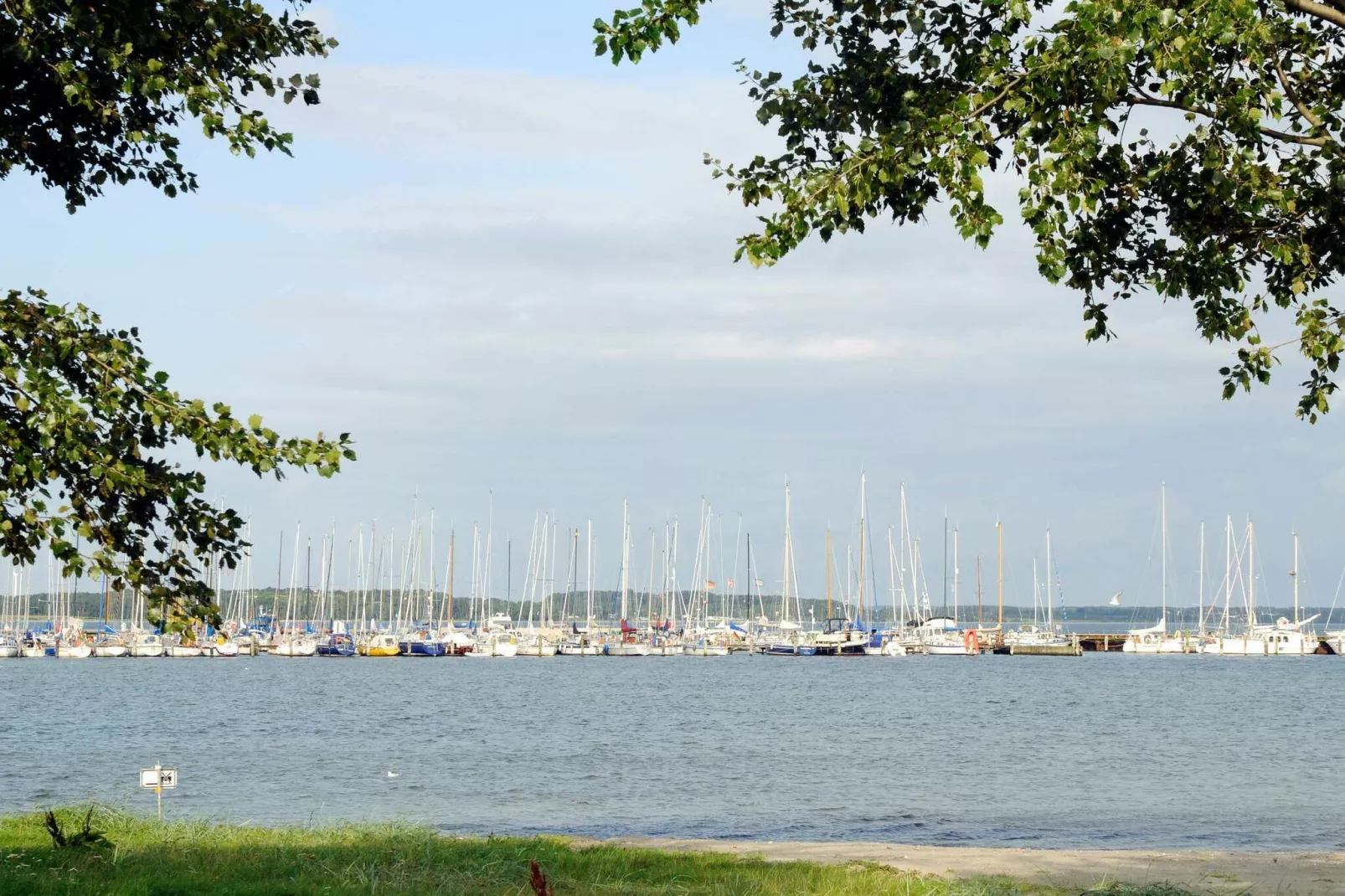 MERCUR 70+48 SWG LOGGIA, 1.R.-Water view