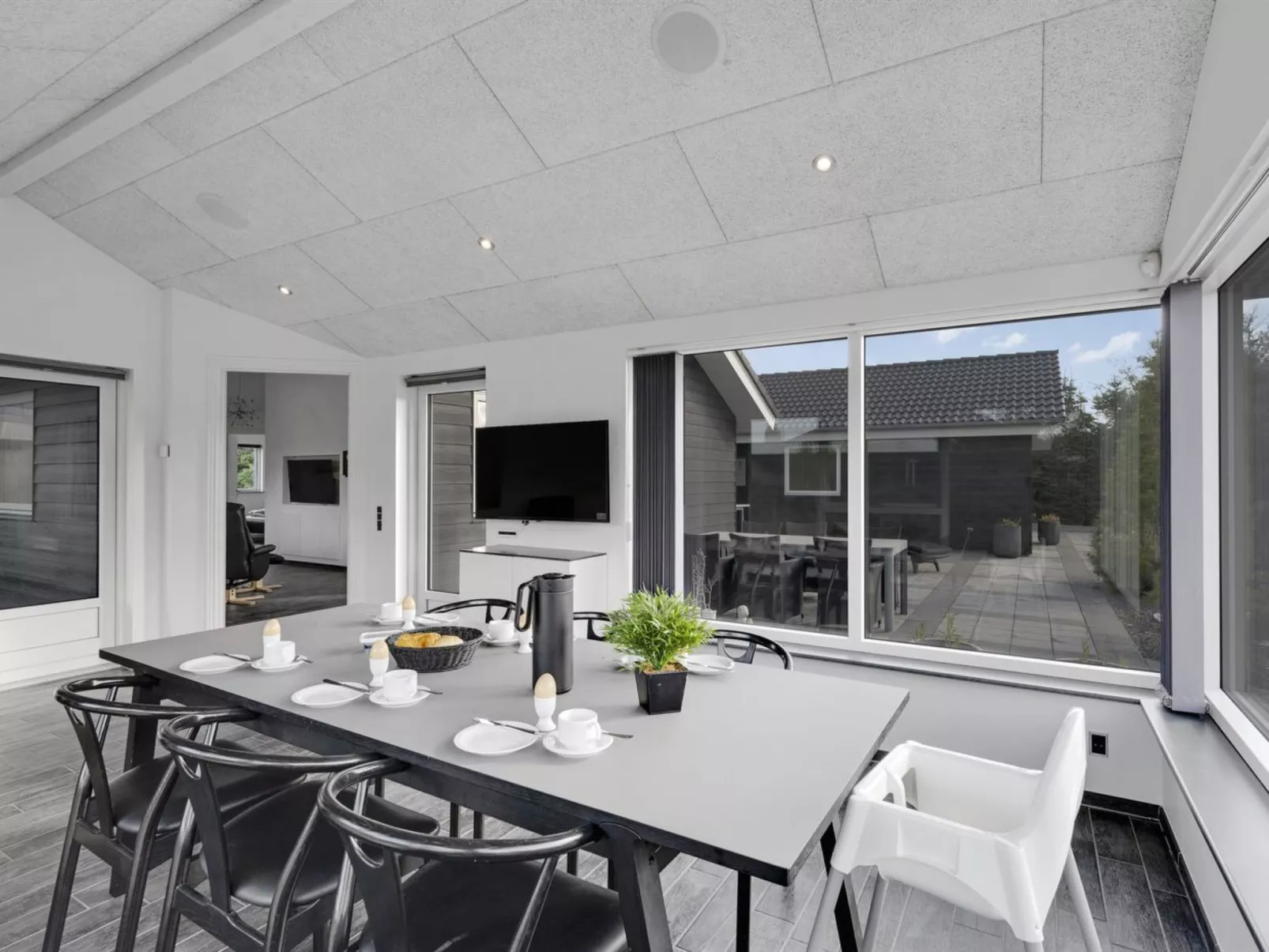 "Billa" - 450m from the sea-Inside