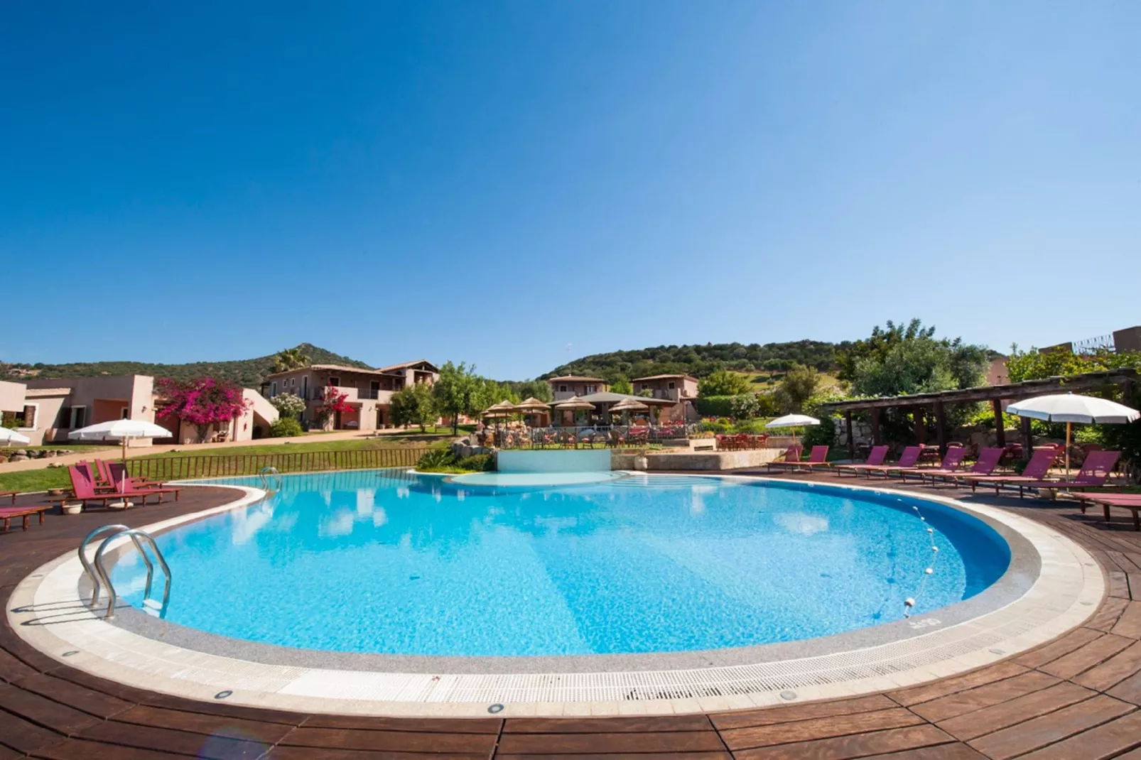Monolocale per 2-Pool