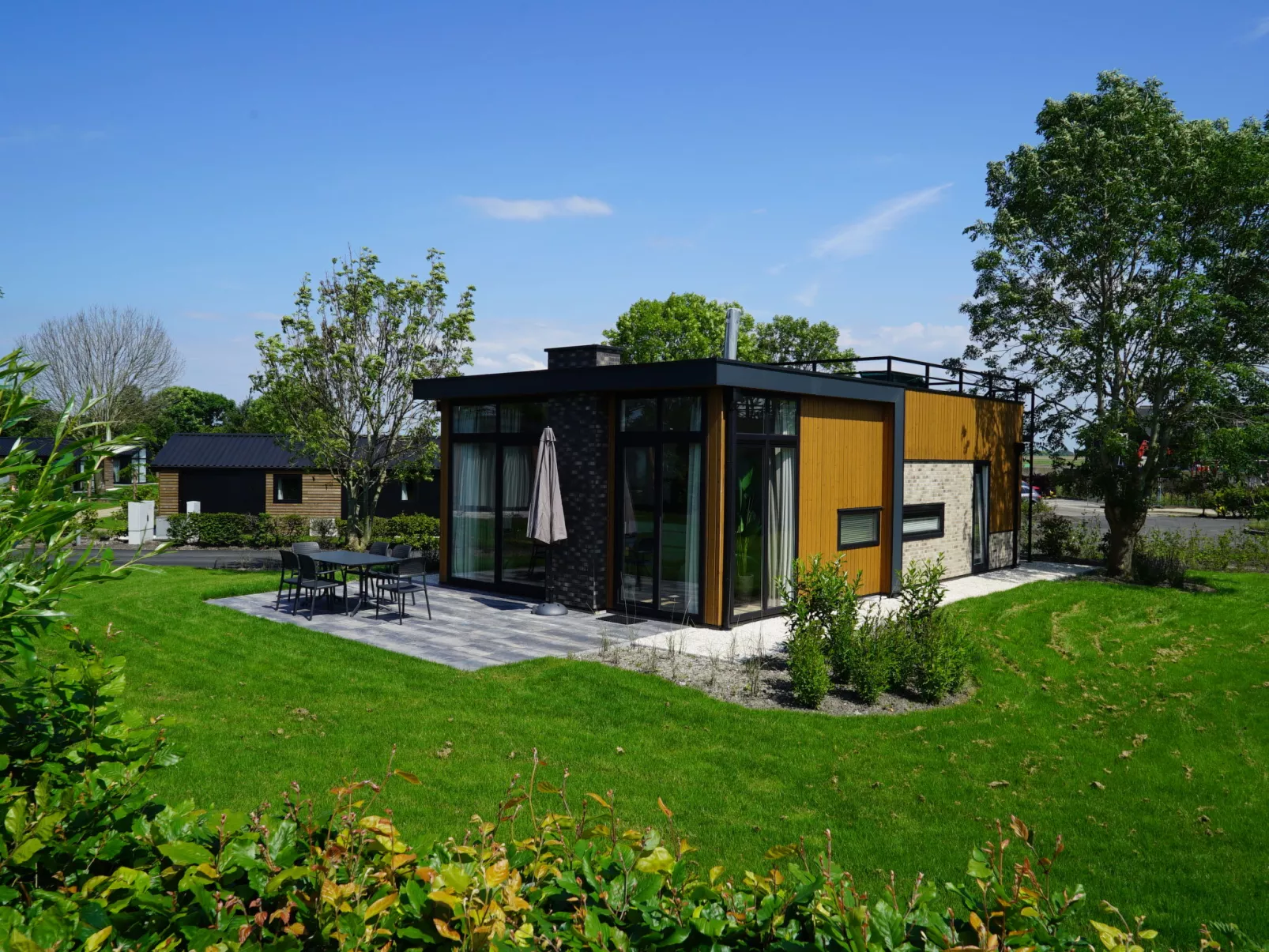Pavilion 6-Outside