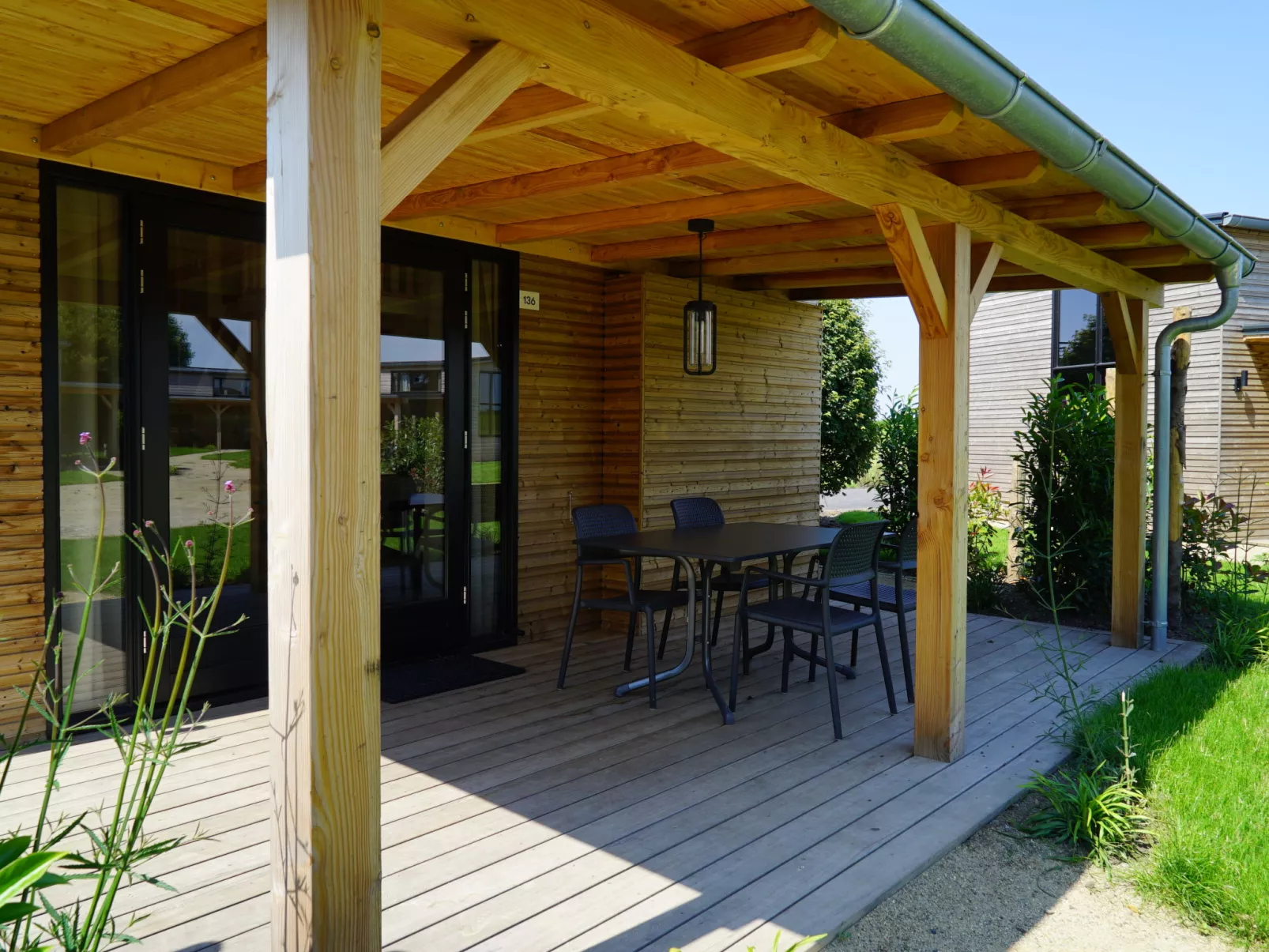 Tiny House 4-Outside