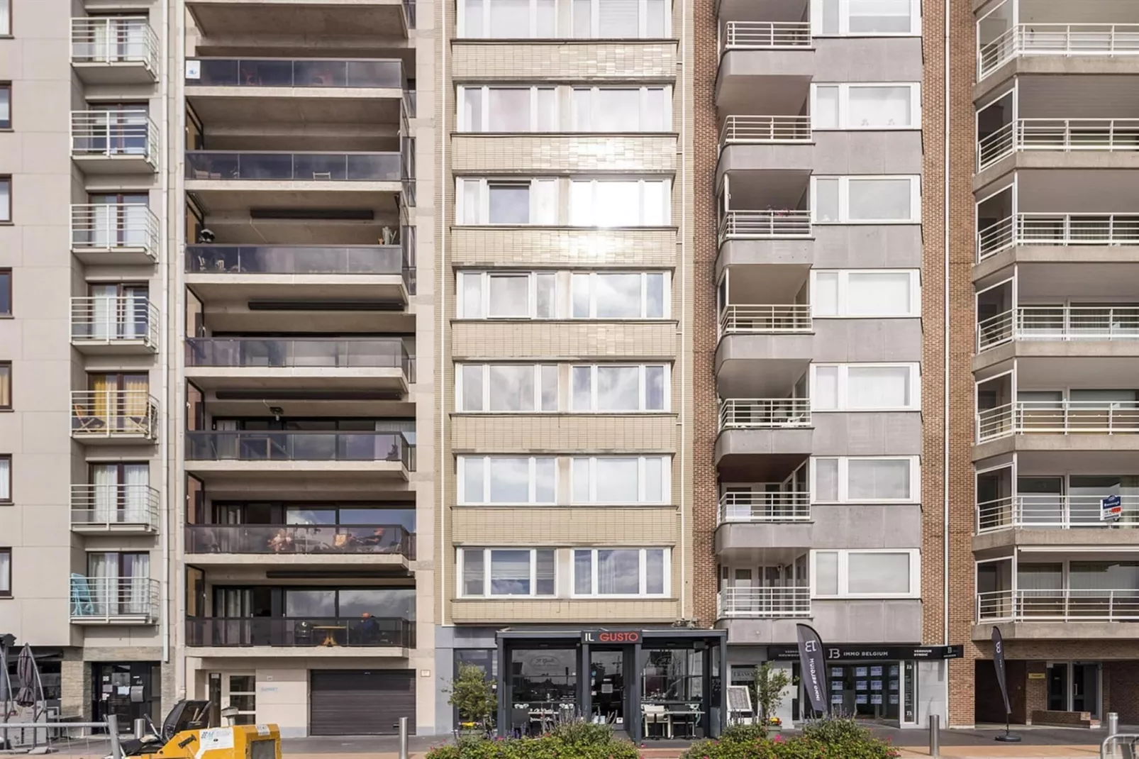HARBOUR VIEW - 3C-Exterior summer