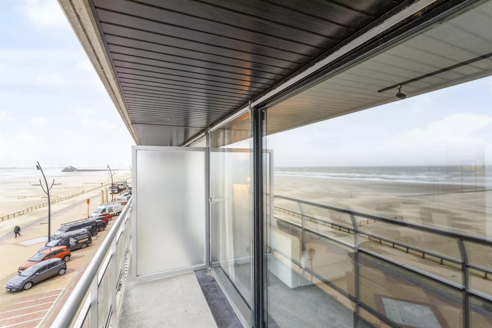 BLANKEDUYN 4A-Terrace balcony