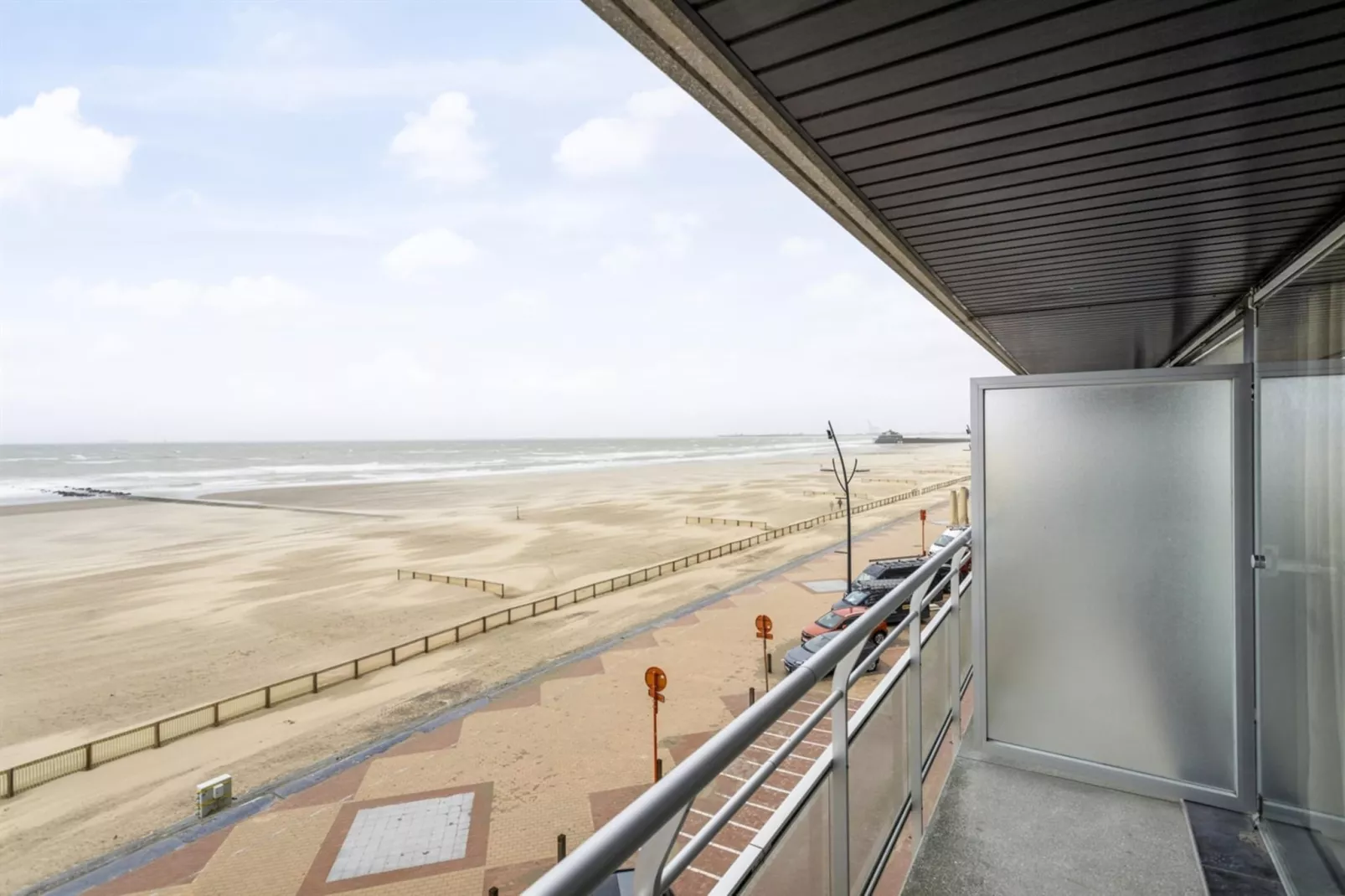 BLANKEDUYN 4A-Terrace balcony