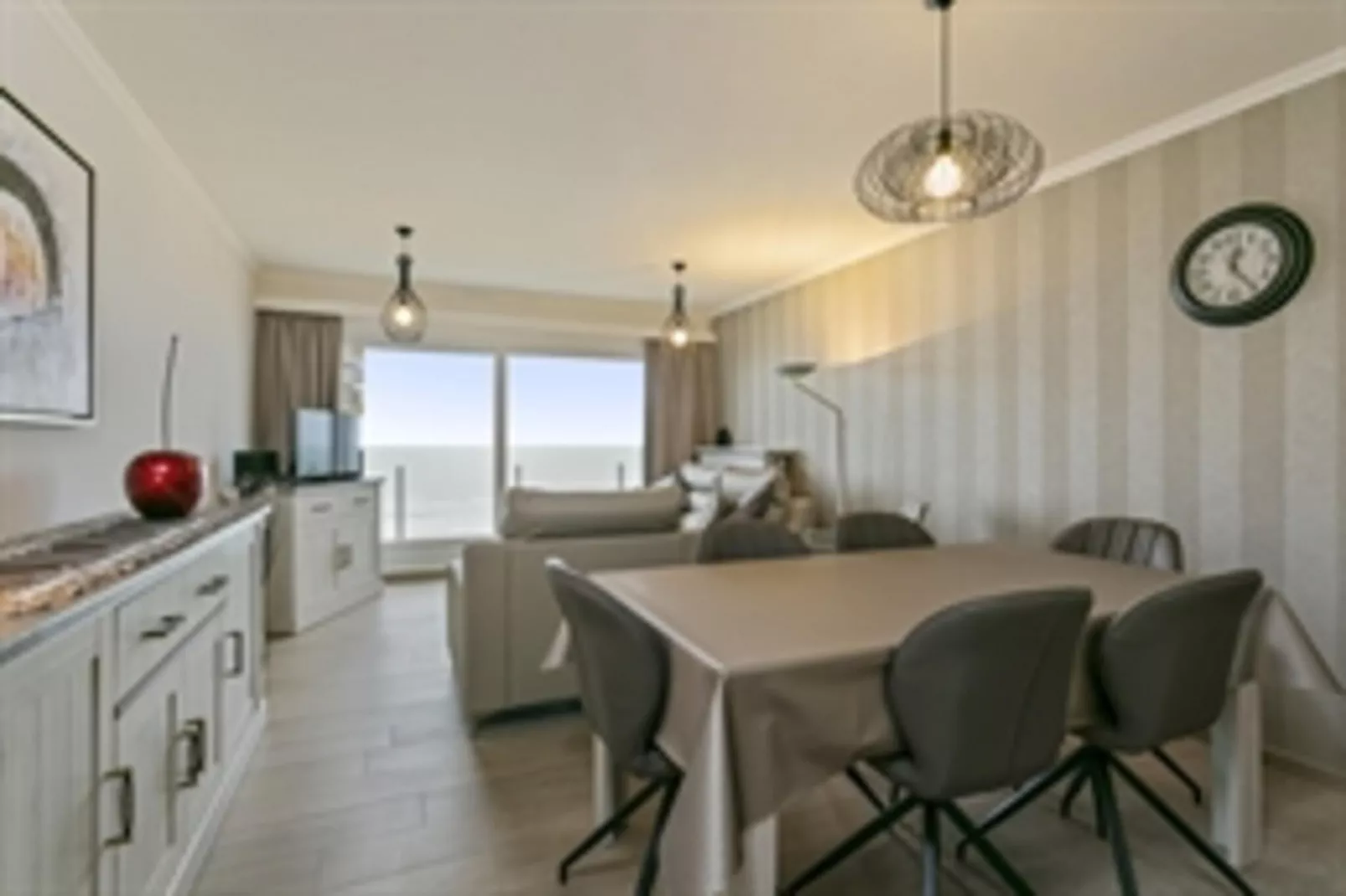 HARBOUR VIEW - 4B-Dining room