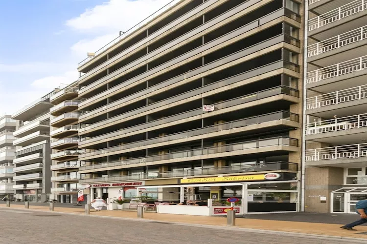 SLIPWAY - 10B-Exterior summer