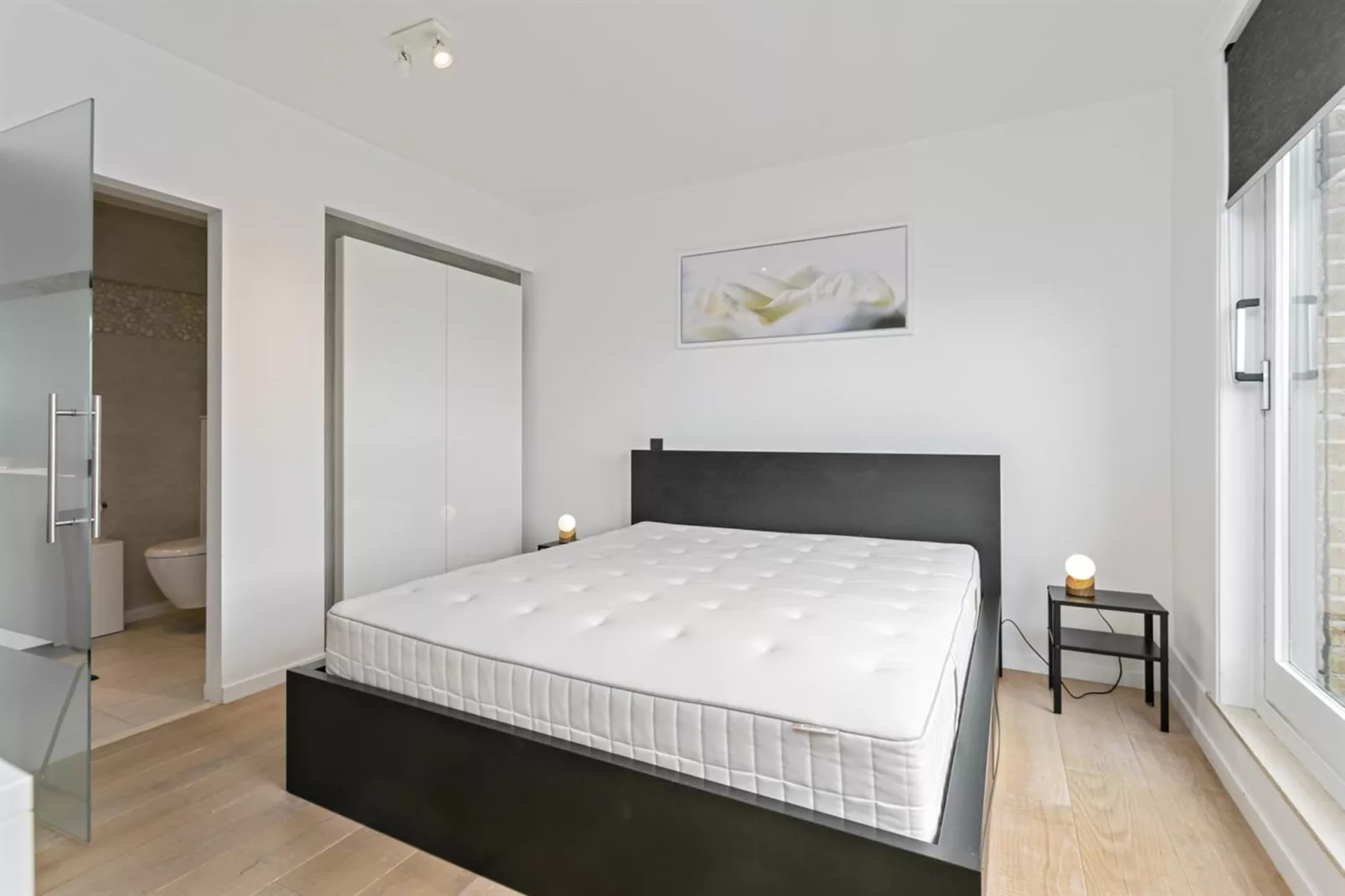 SLIPWAY - 10B-Bedroom