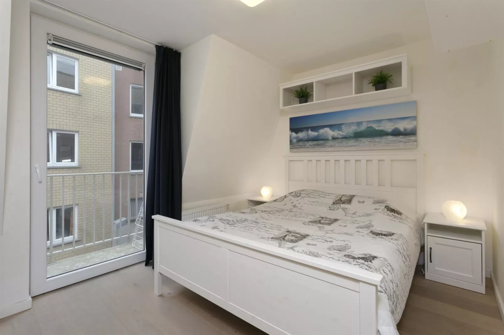 FREDERIC - 32-Bedroom