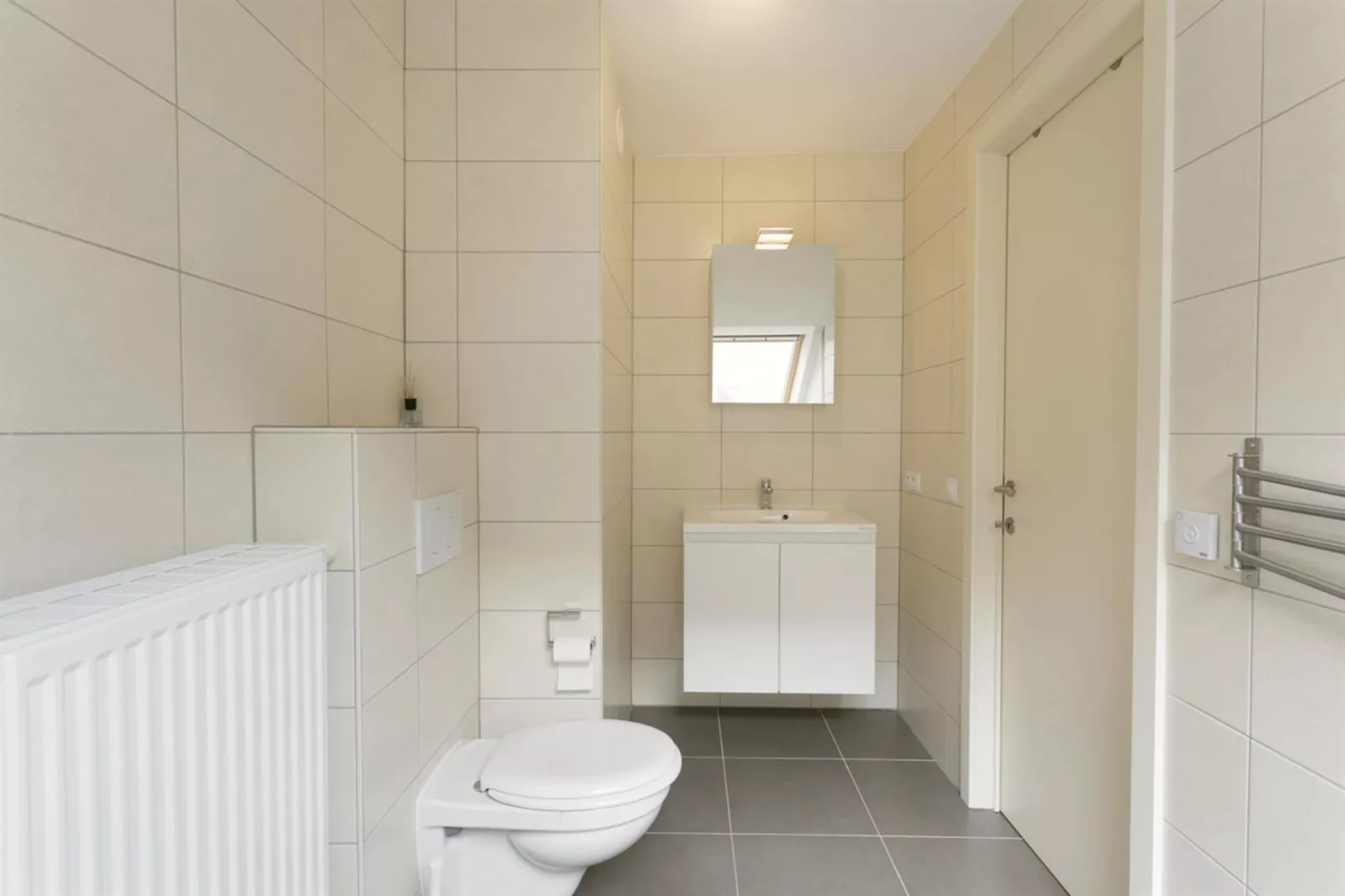 FREDERIC - 32-Bathroom