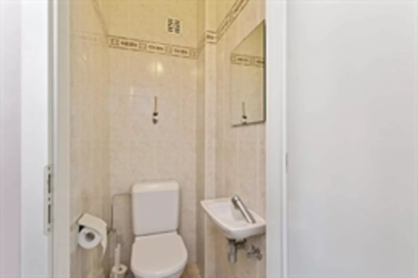 SEA SWALLOW - 1ST-Bathroom