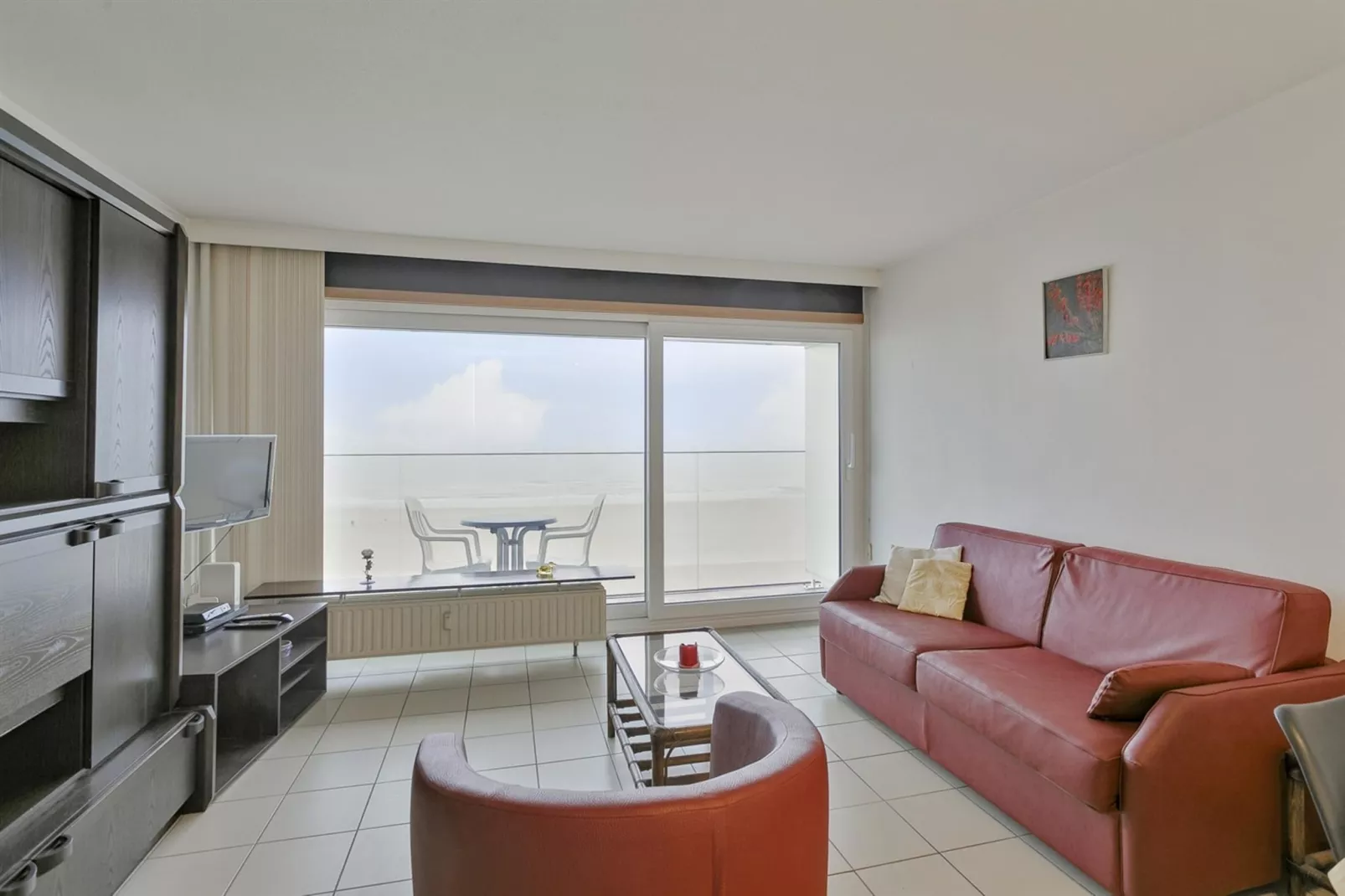 SEALING - H4-Living room