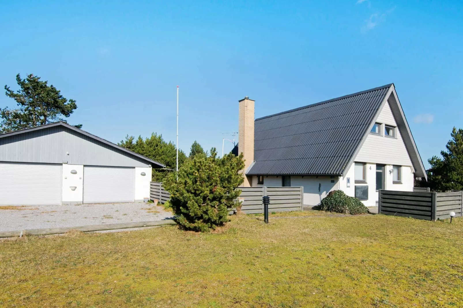 8 person holiday home in Glesborg-By Traum