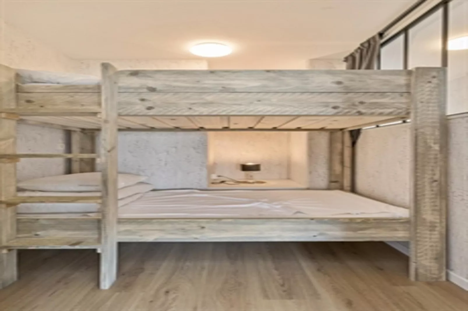GOLF HIT - 8B-Bedroom
