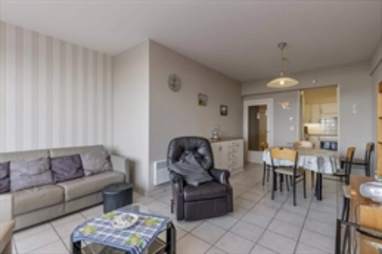L'ESCALE - GLVL-Living room