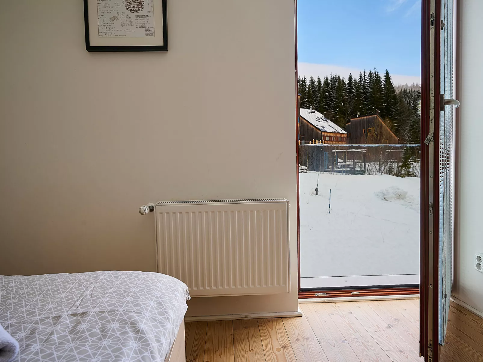 Harrachov 665-Inside