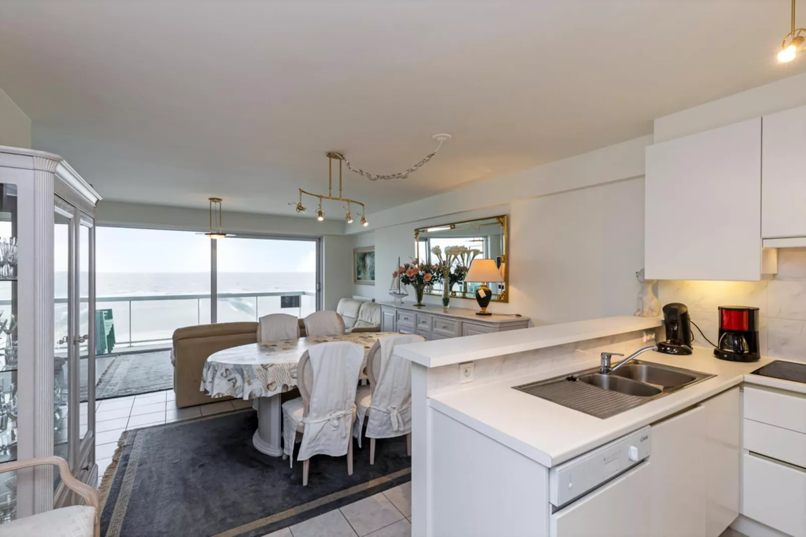 GOLF HIT - 6C-Kitchen