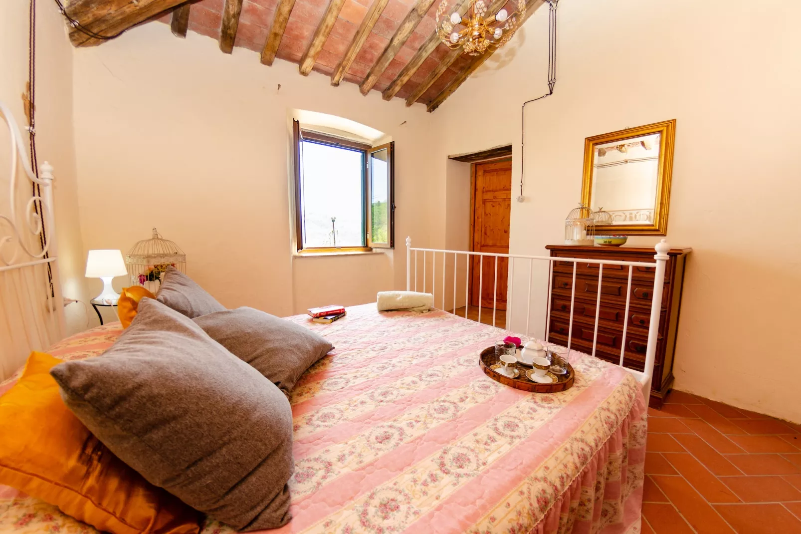 Renzo Due-Bedroom