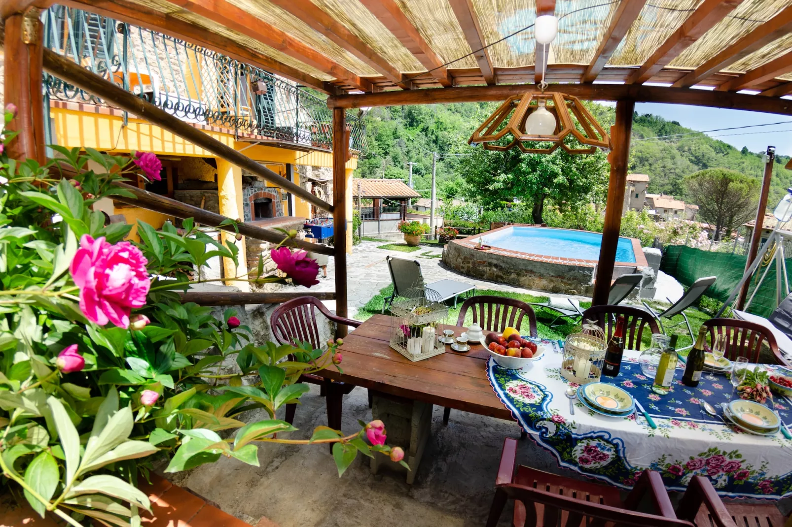 Renzo Due-Terrace balcony