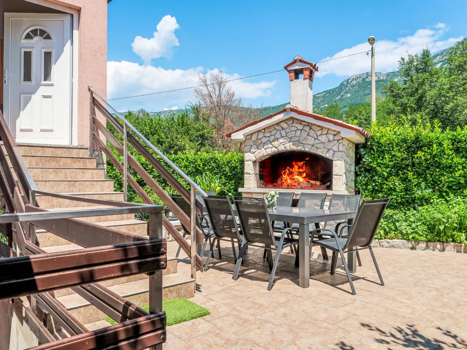 Villa Desanka-Outside